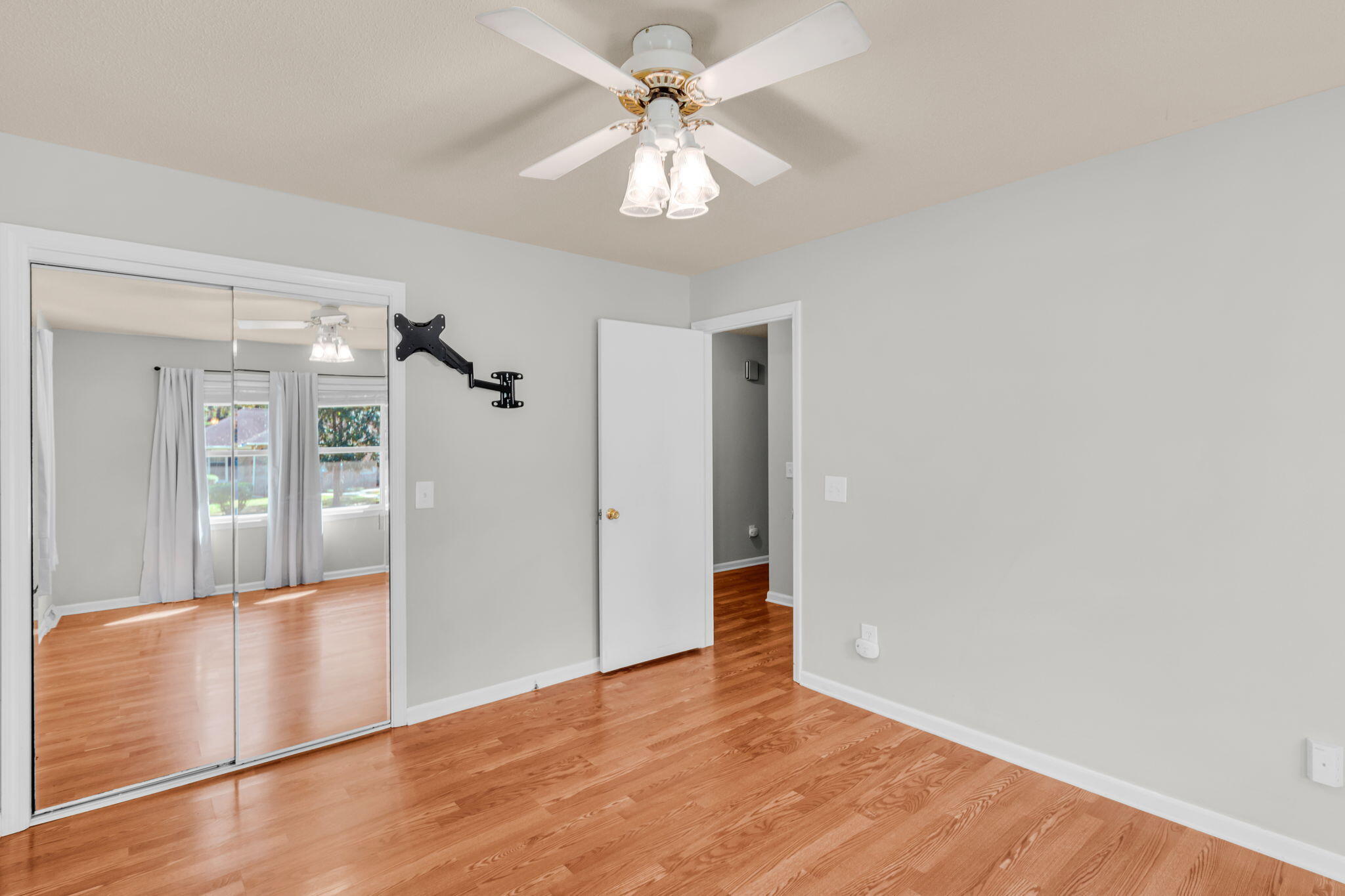 108 Beacon Hill Lane