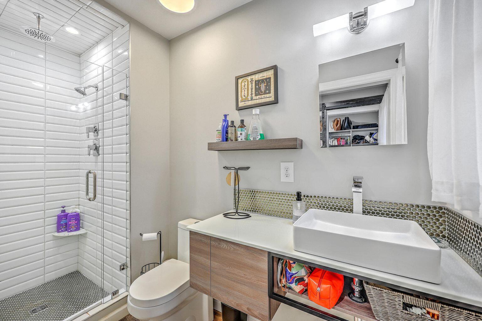 2477 Swallow Drive
