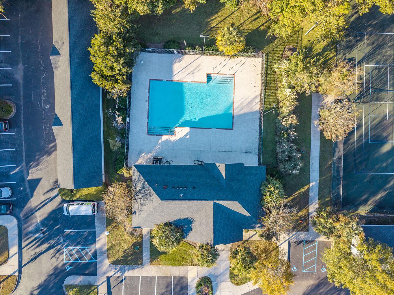 2477 Swallow Drive