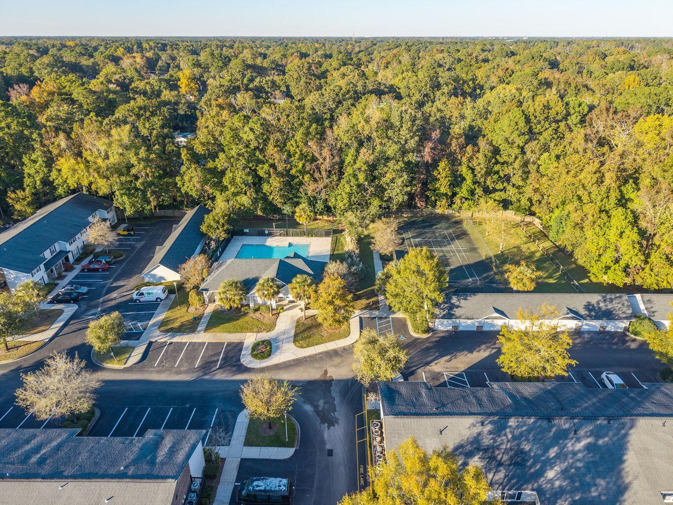 2477 Swallow Drive