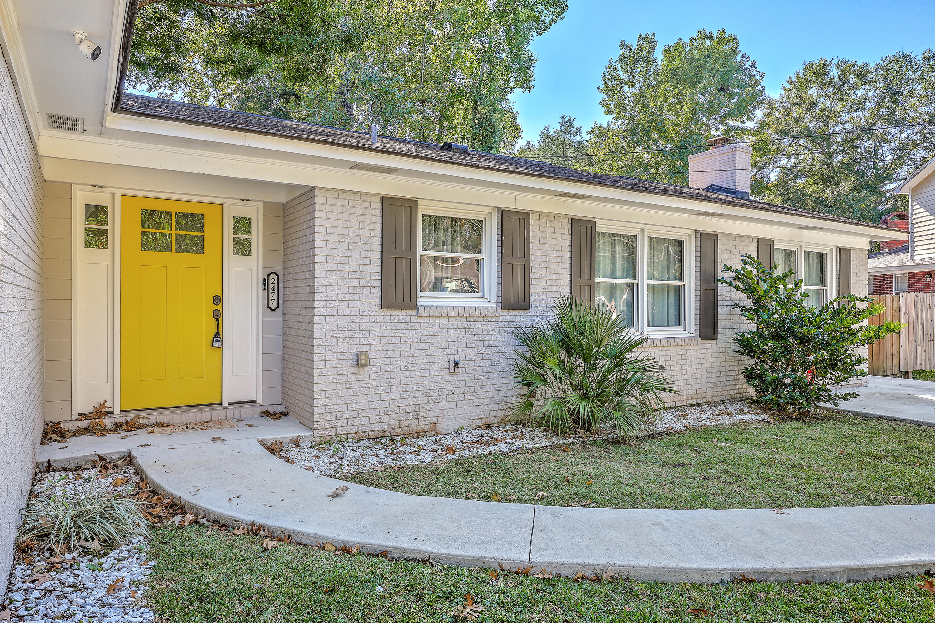 2477 Swallow Drive