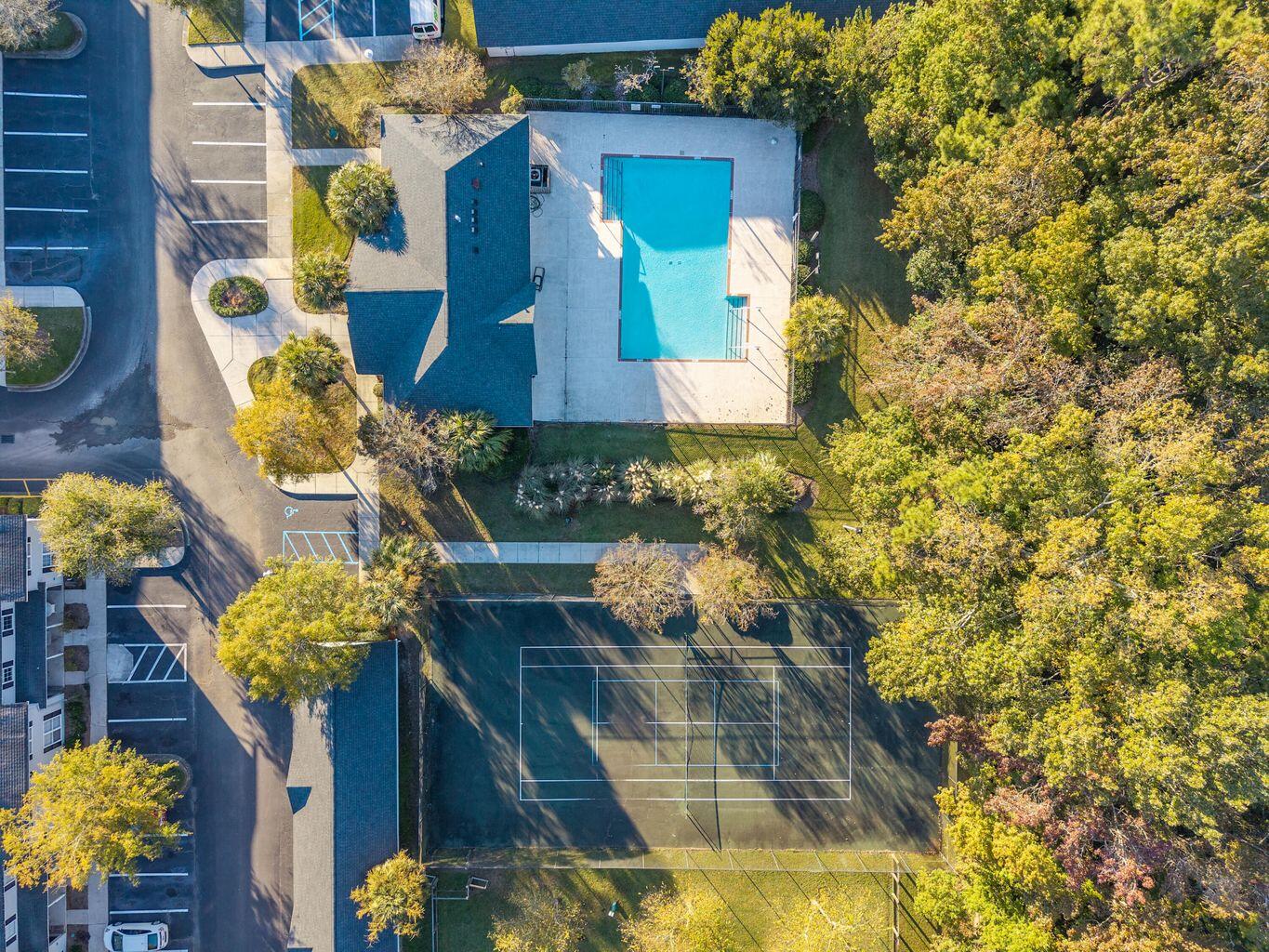 2477 Swallow Drive