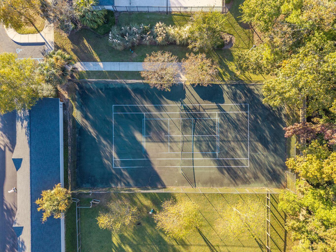 2477 Swallow Drive
