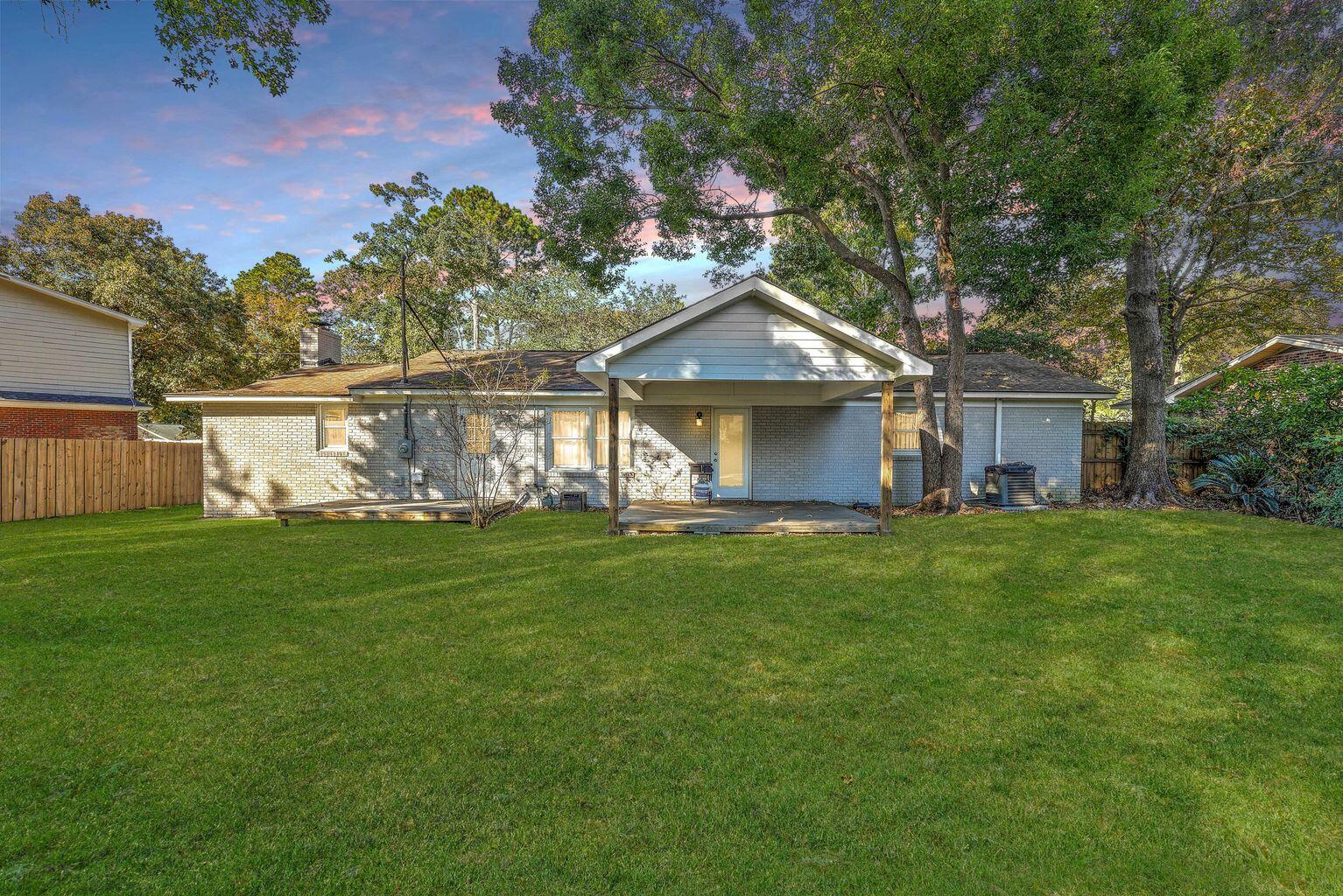 2477 Swallow Drive