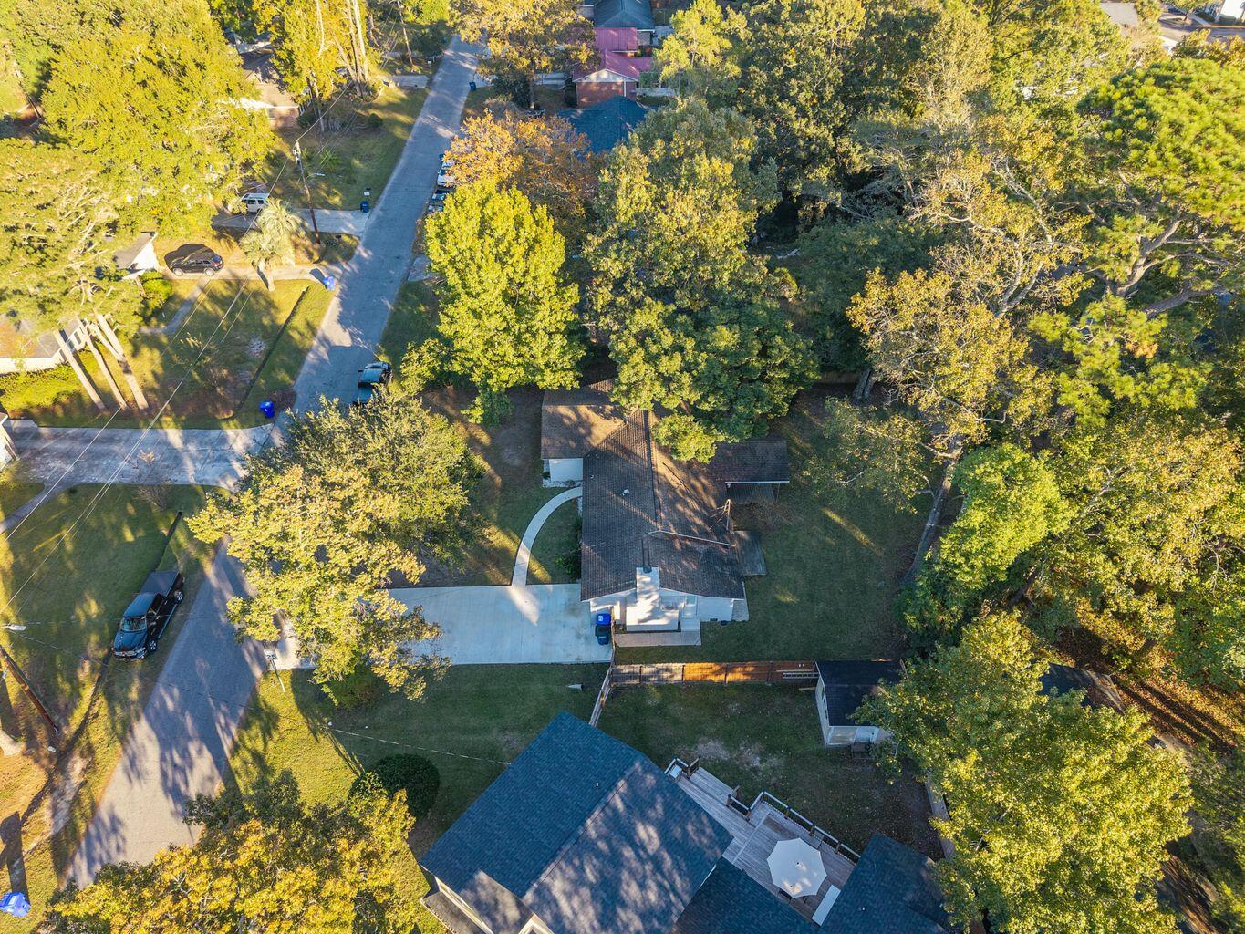 2477 Swallow Drive