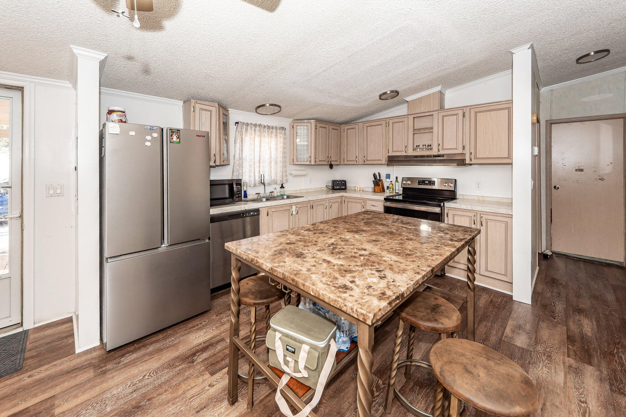 650 Coral Acres Drive