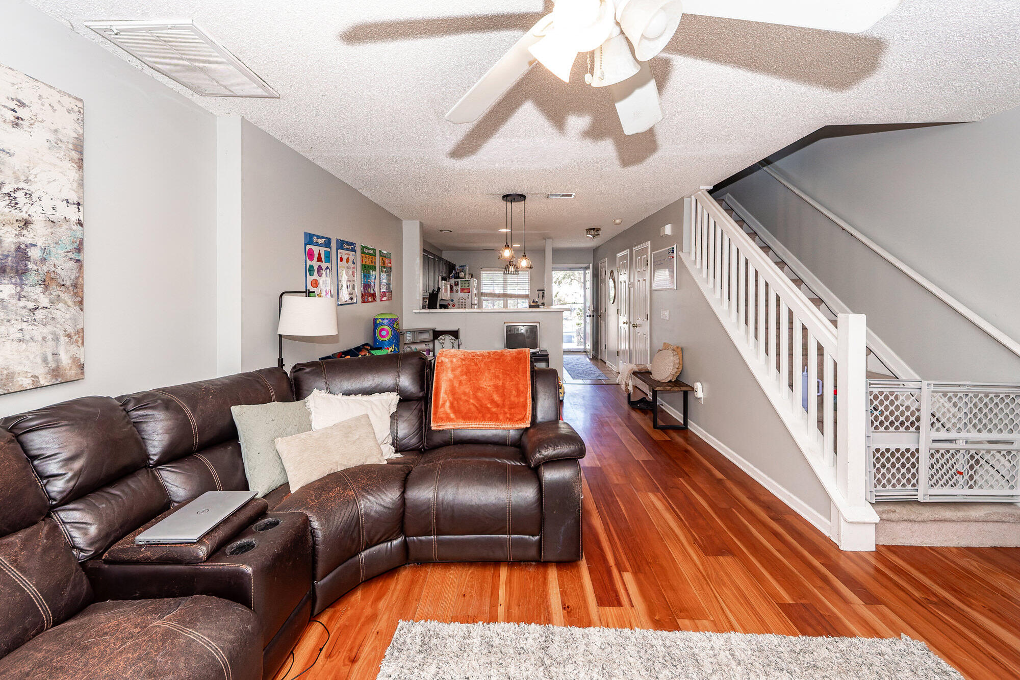 8097 Shadow Oak Drive