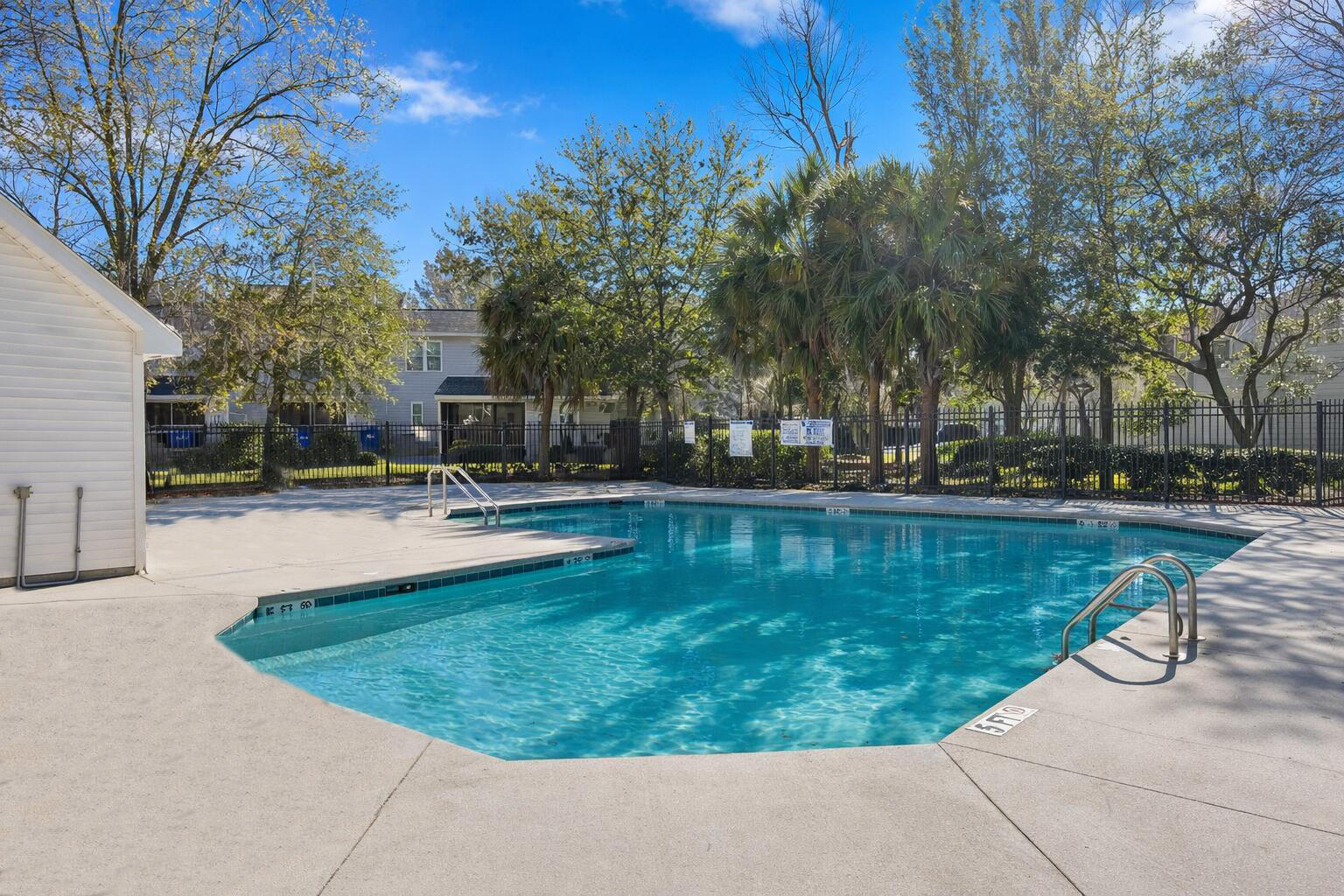 8097 Shadow Oak Drive