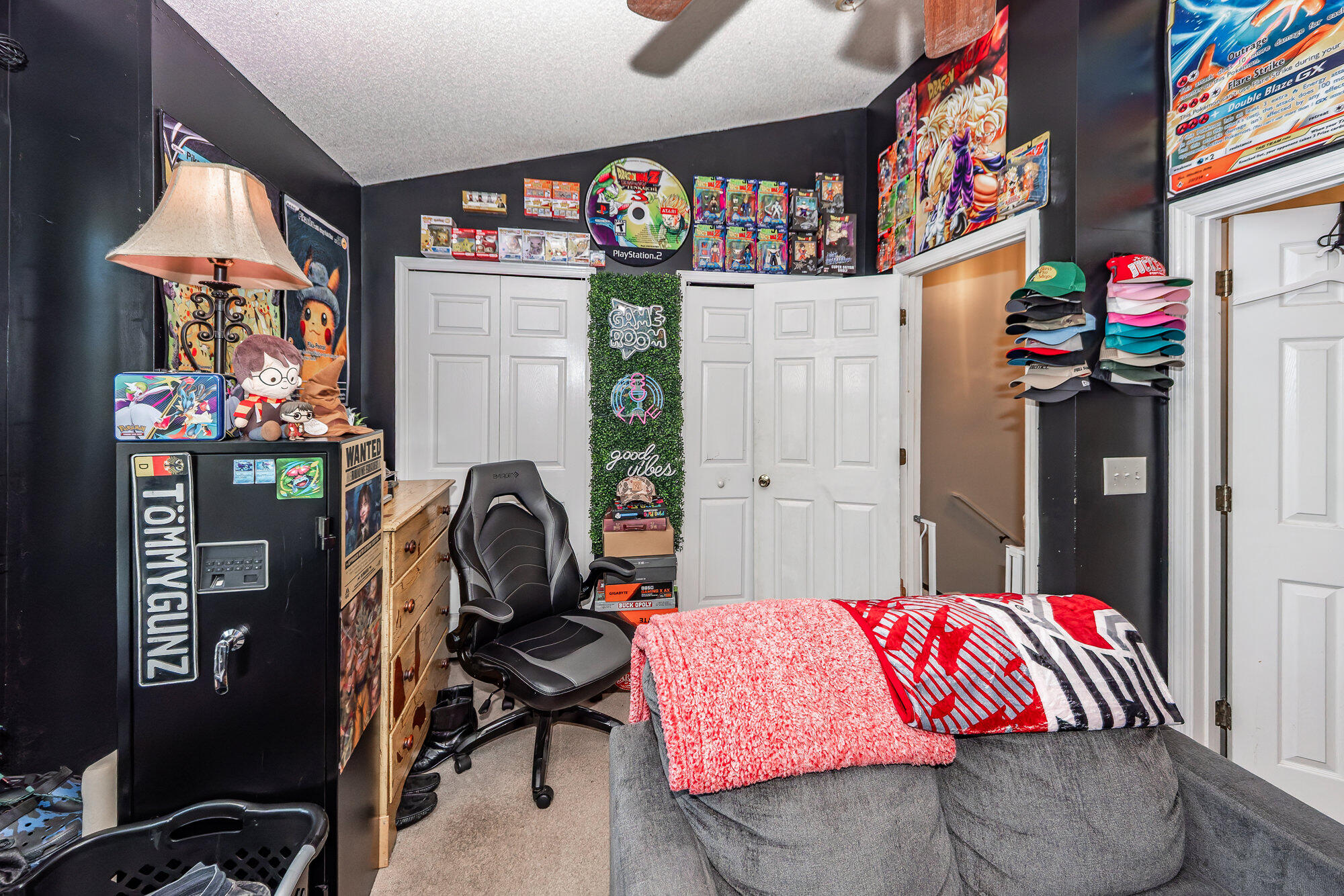 8097 Shadow Oak Drive