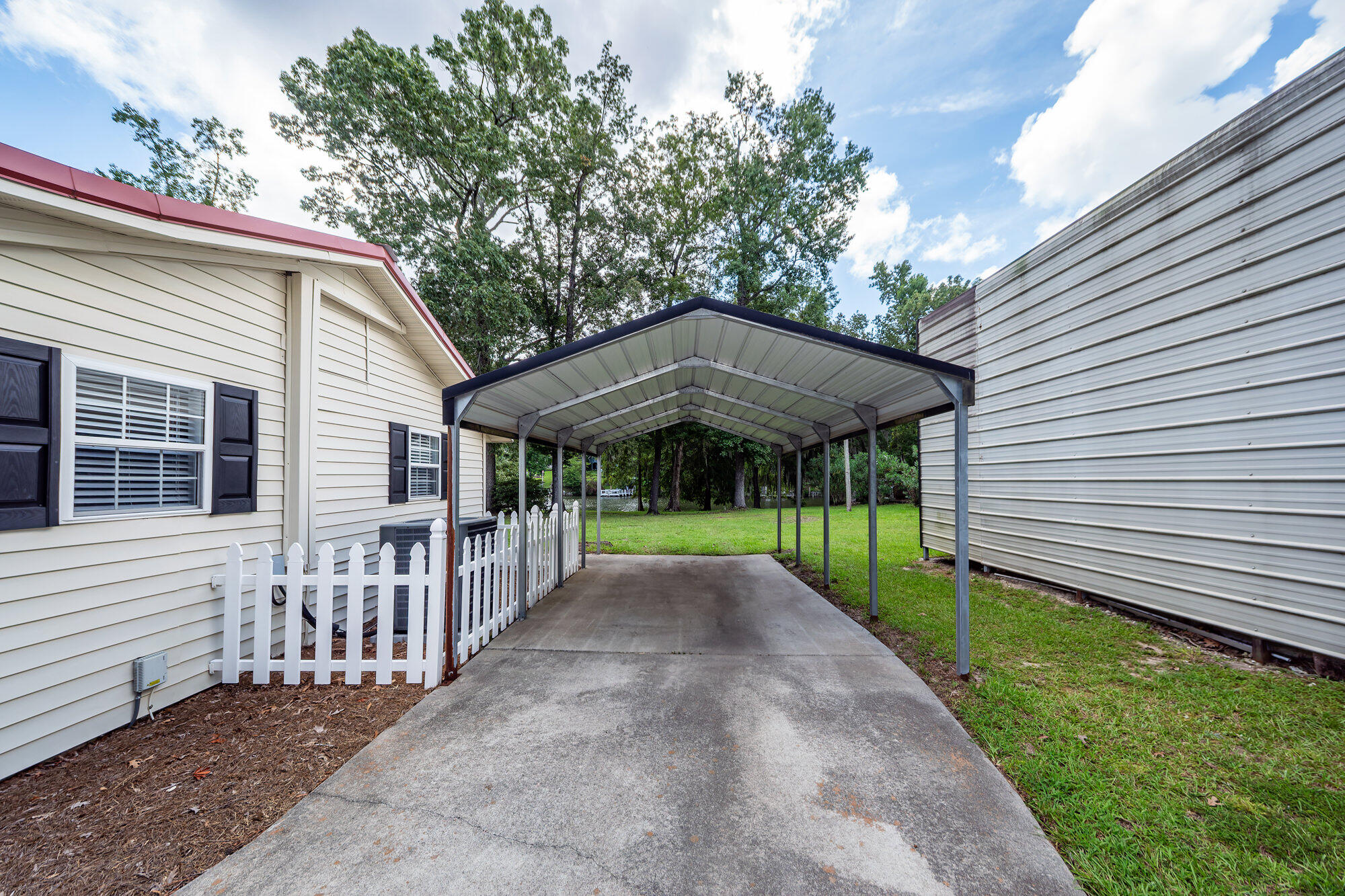 113 Grandview Court
