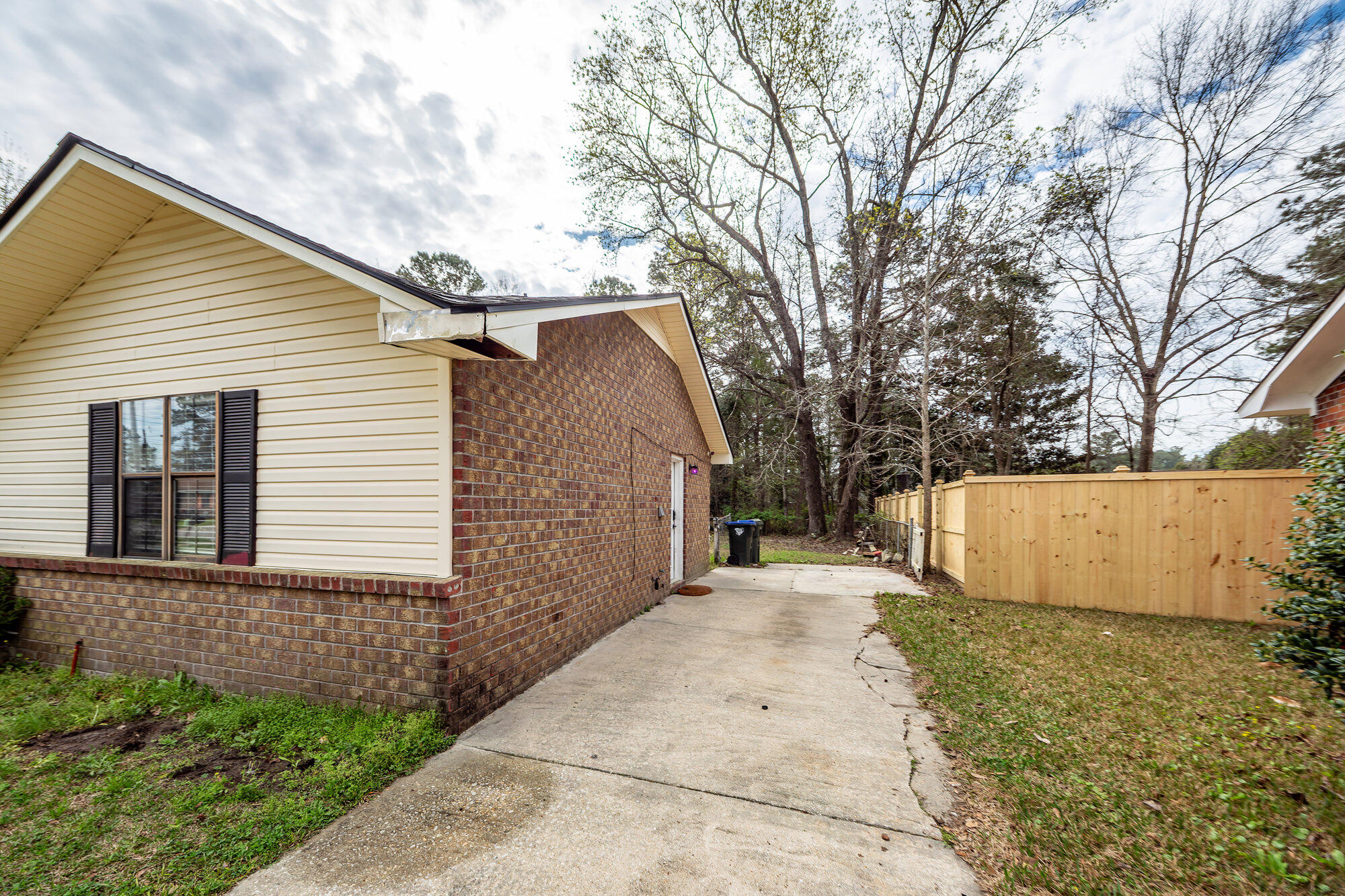 112 Fripp Lane