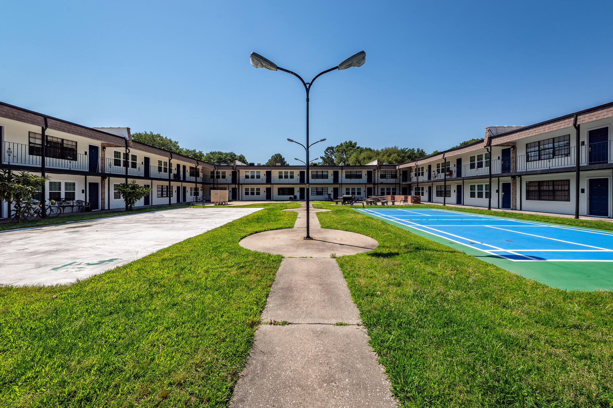 6601 Dorchester Road Apt 102