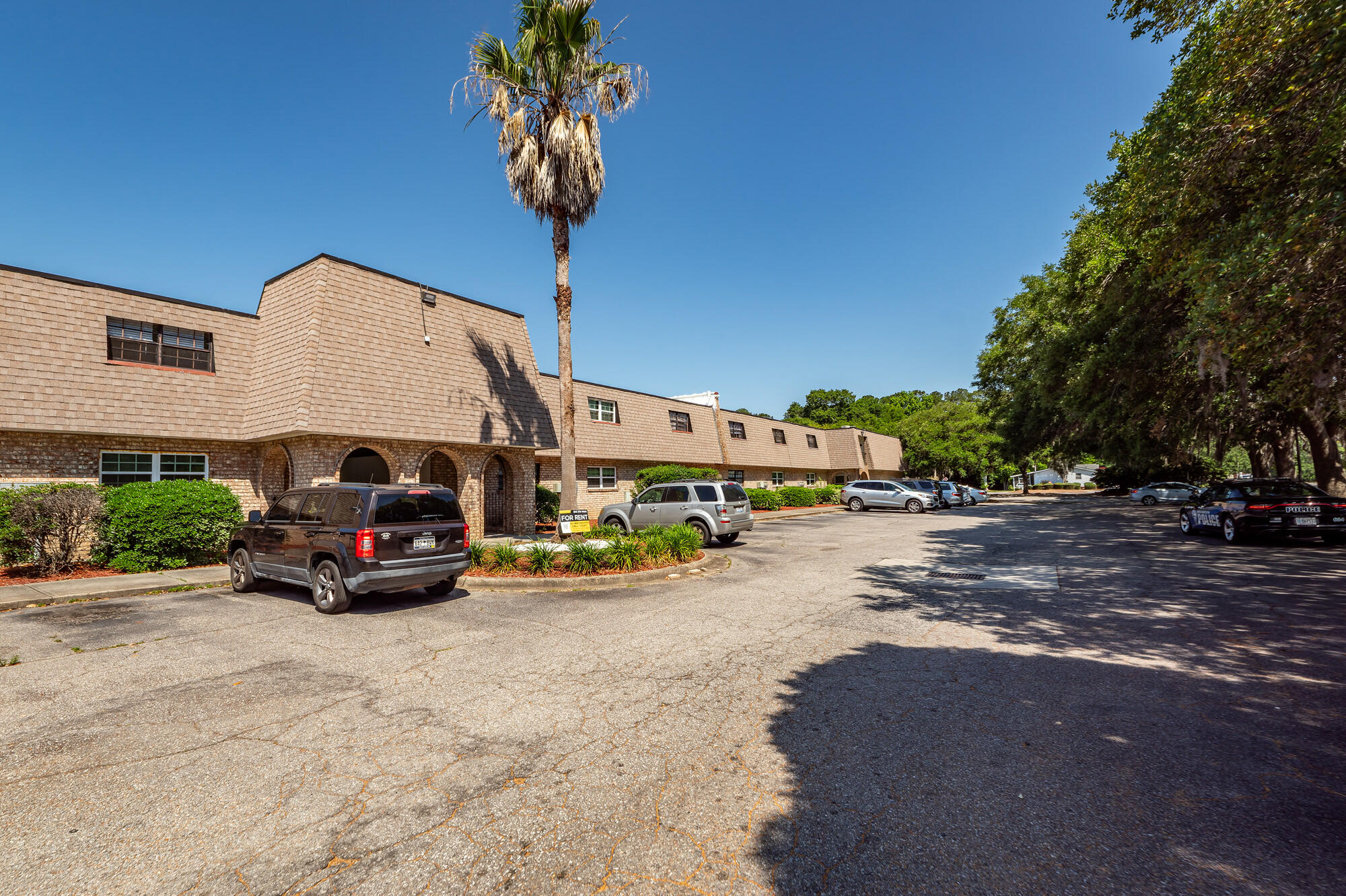 6601 Dorchester Road Apt 102