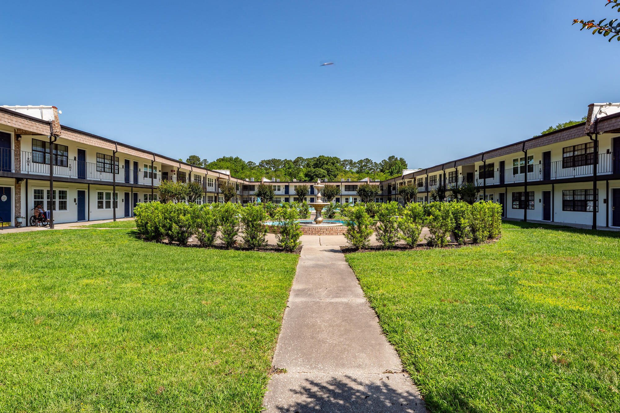 6601 Dorchester Road Apt 102