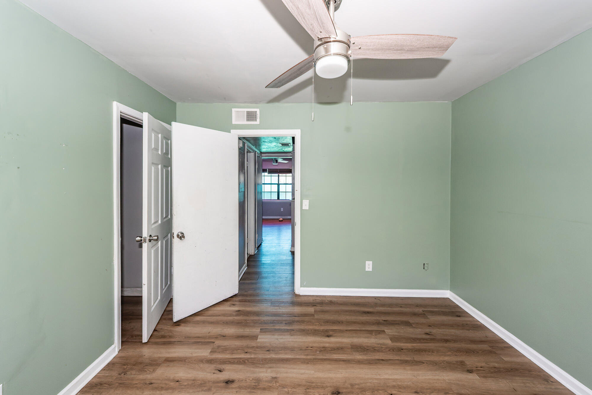 6601 Dorchester Road Apt 102