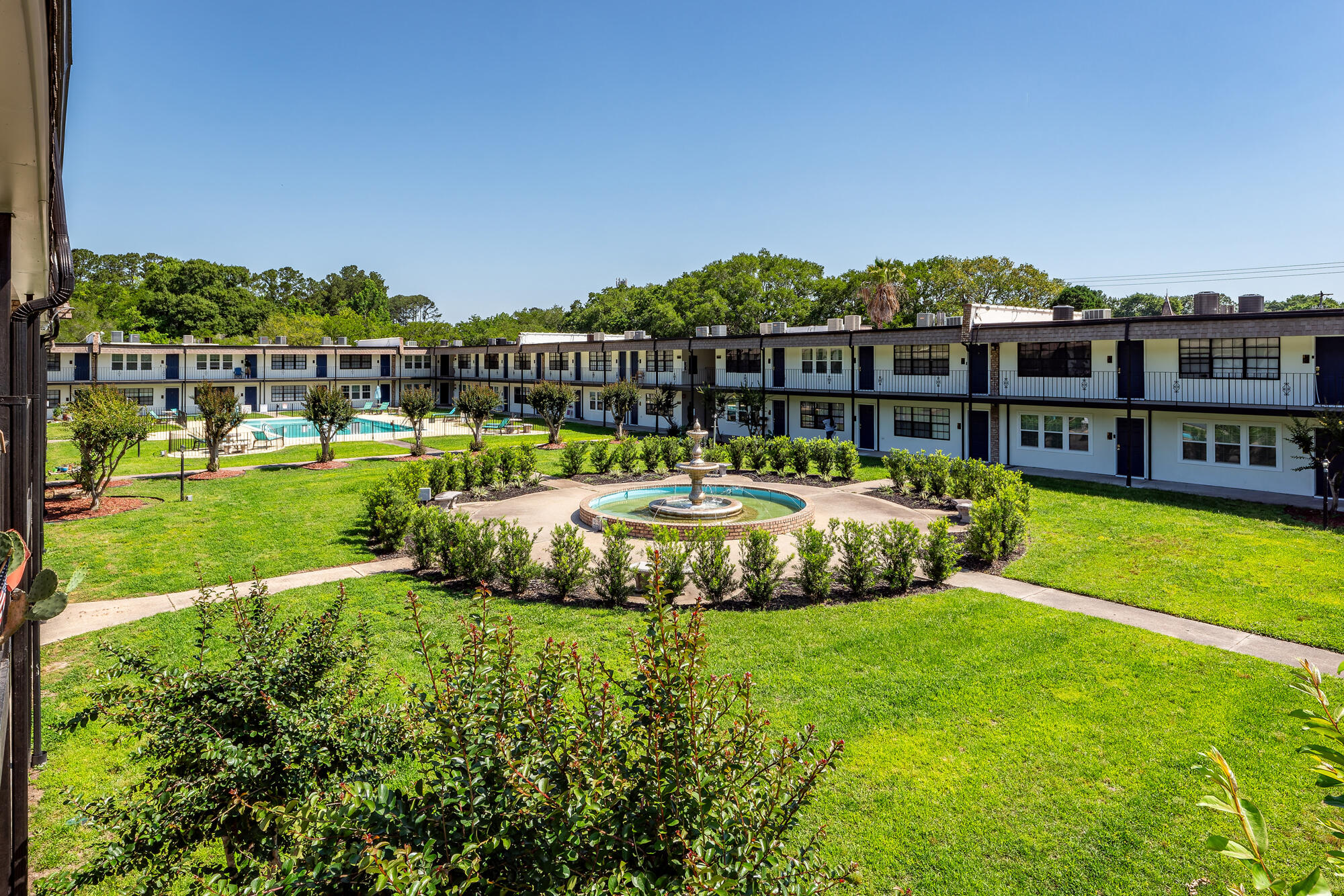 6601 Dorchester Road Apt 102