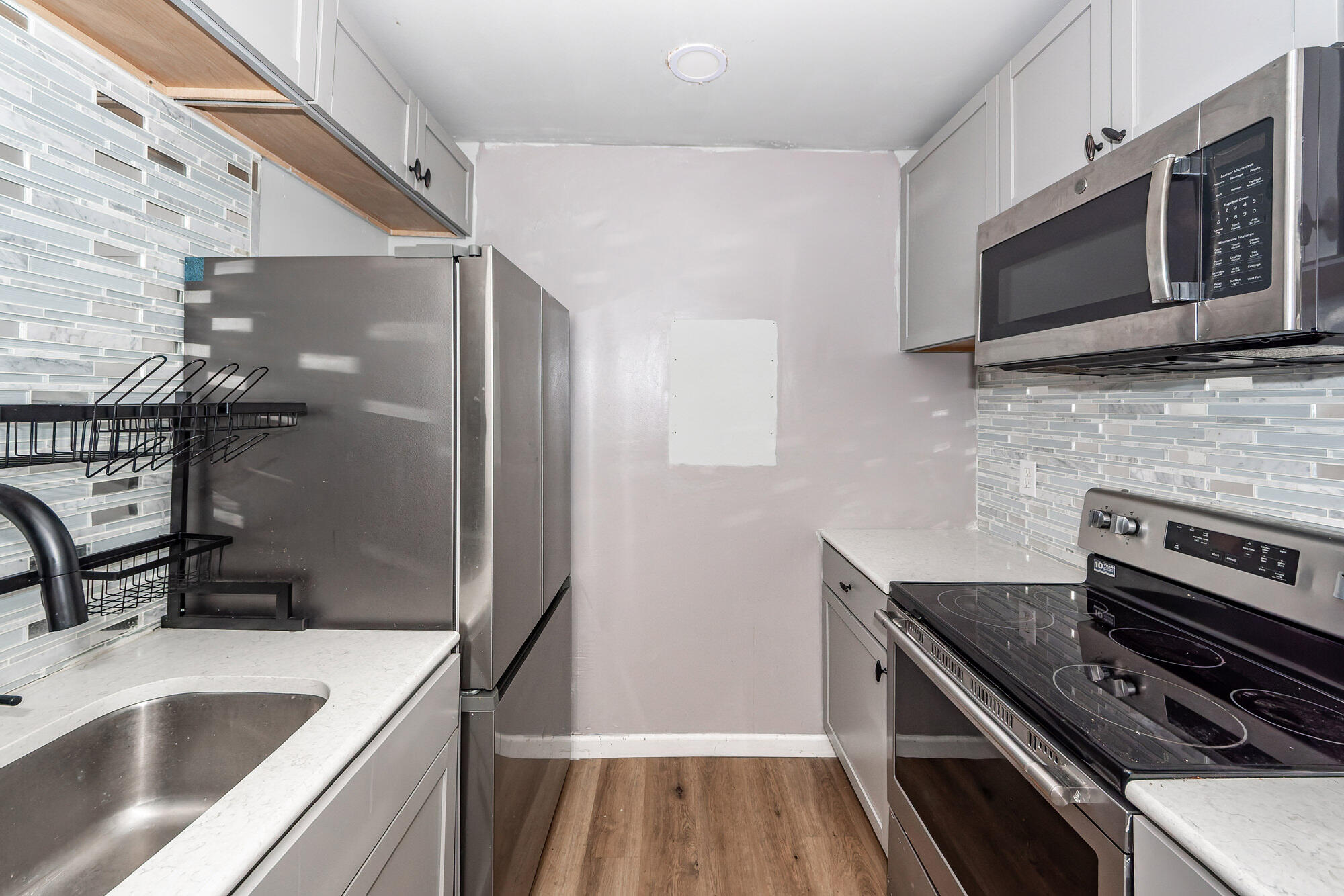 6601 Dorchester Road Apt 102