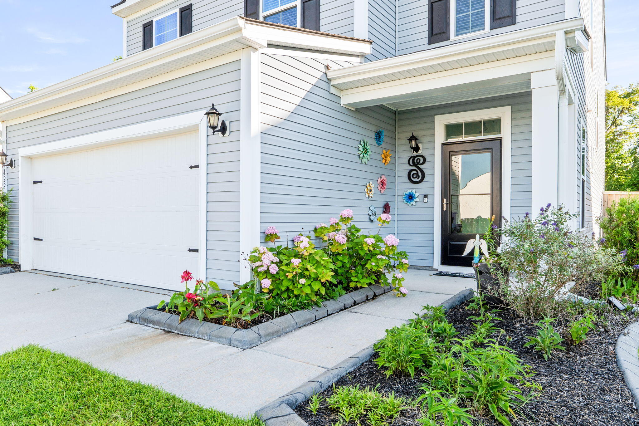 1422 Hermitage Lane