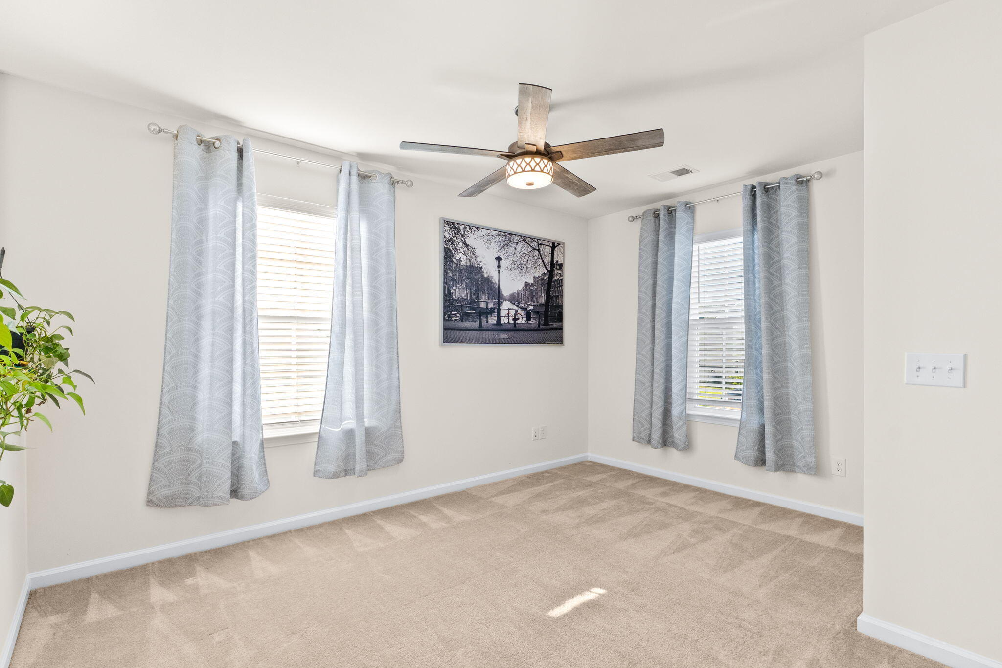 1422 Hermitage Lane
