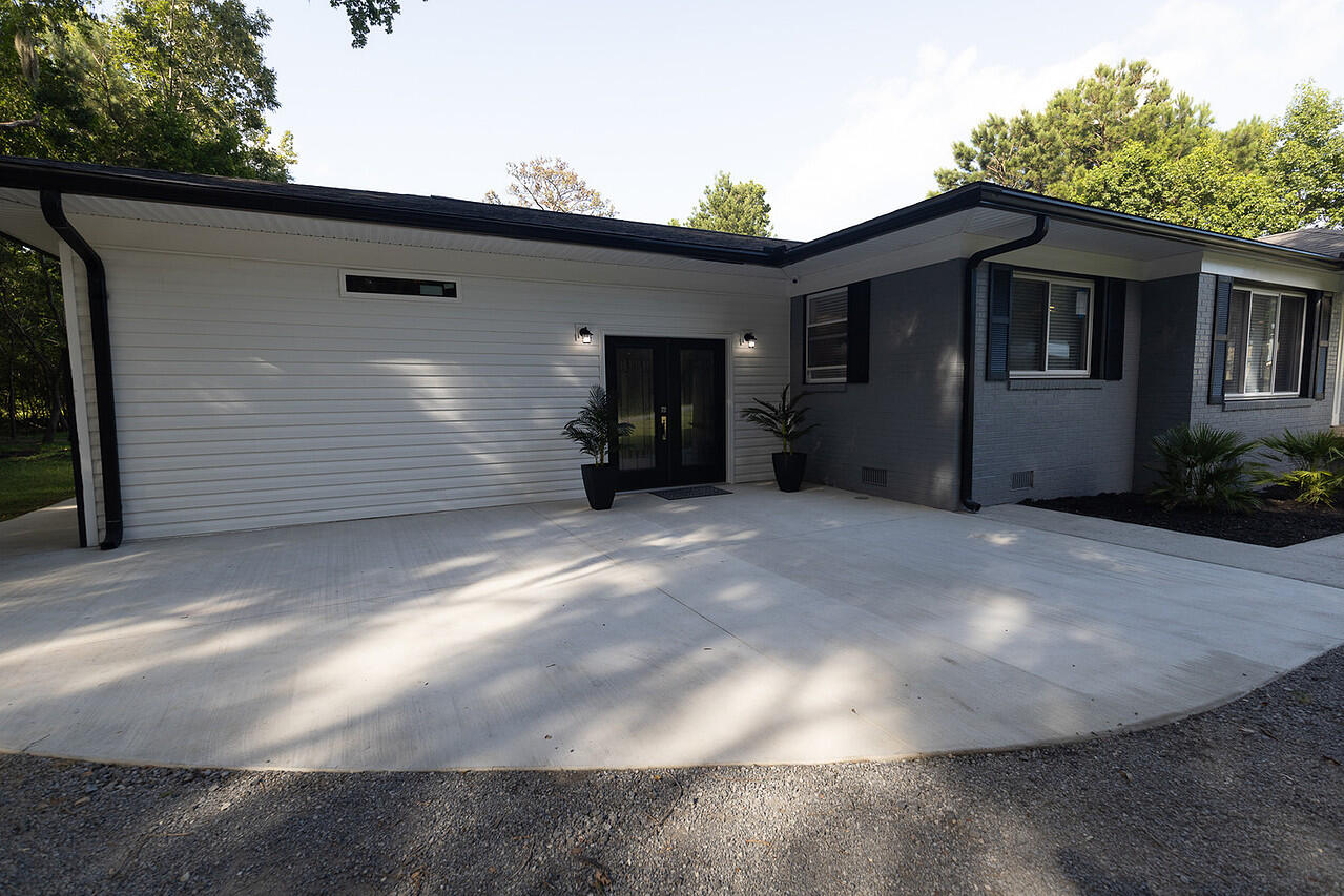 2422 Highway 174
