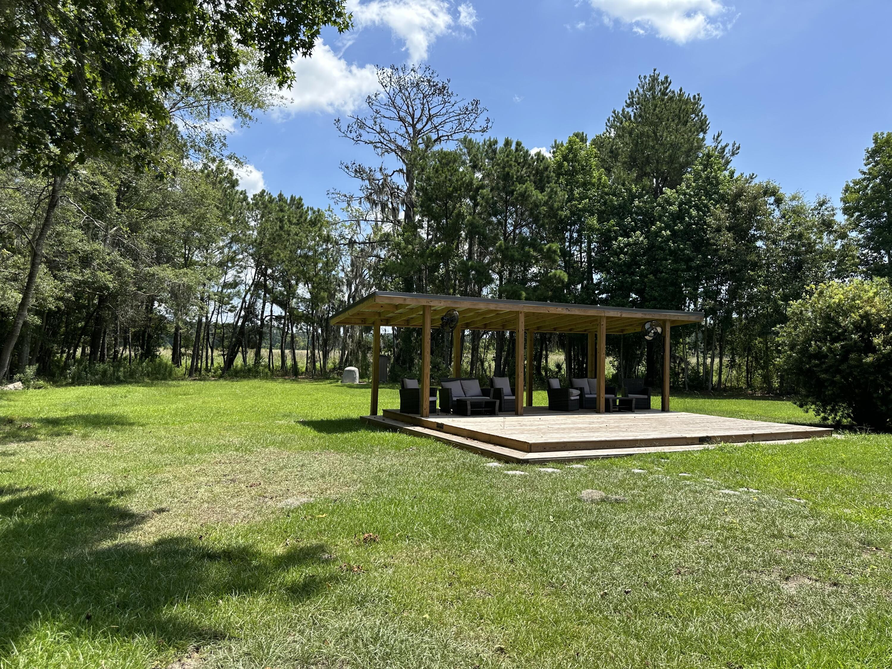 2422 Highway 174