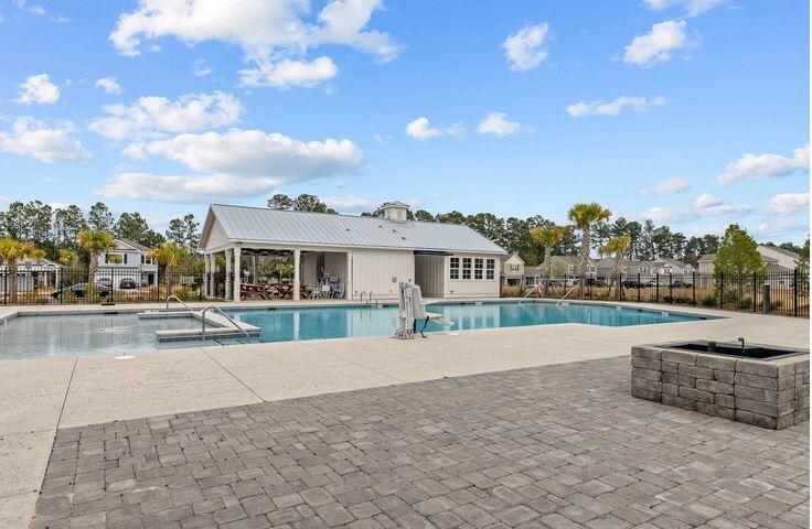 233 Coral Sunset Way