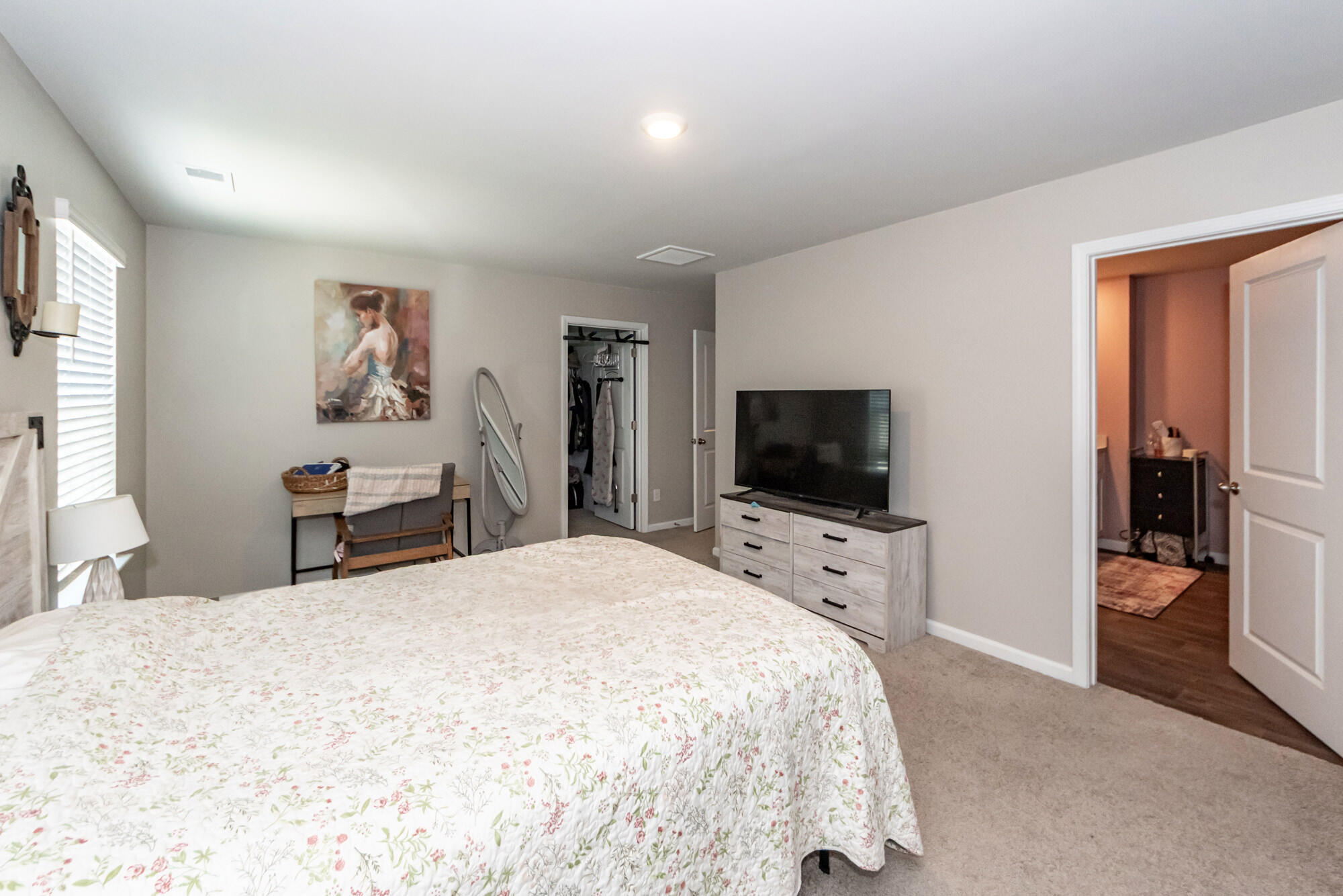 233 Coral Sunset Way