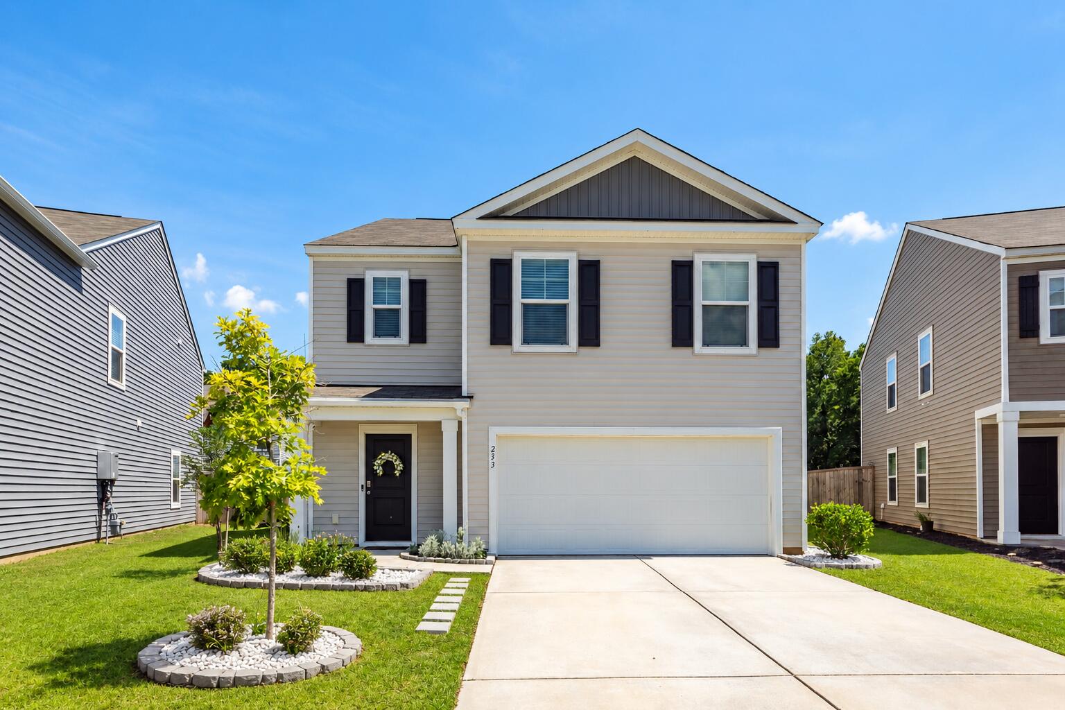 233 Coral Sunset Way