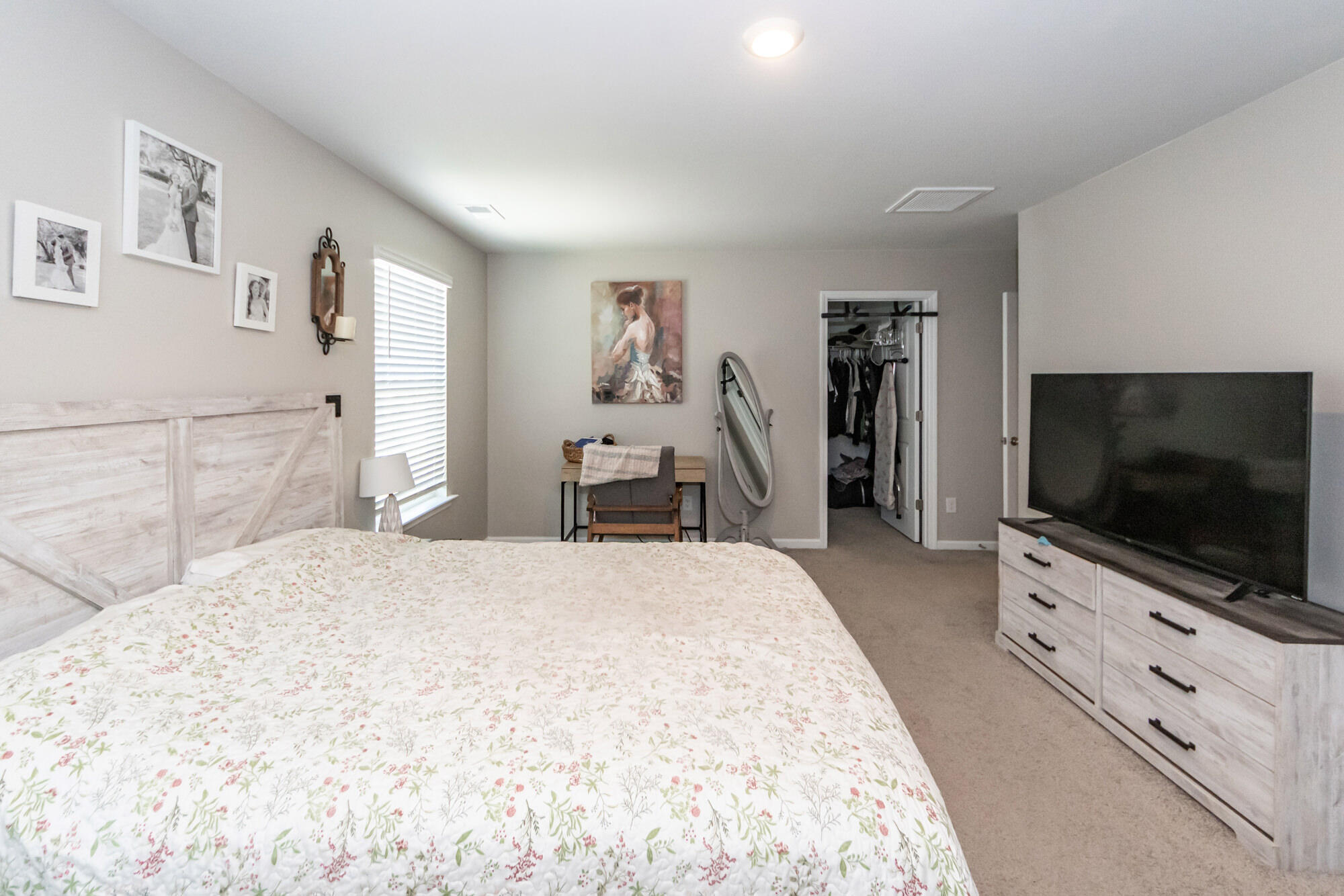 233 Coral Sunset Way