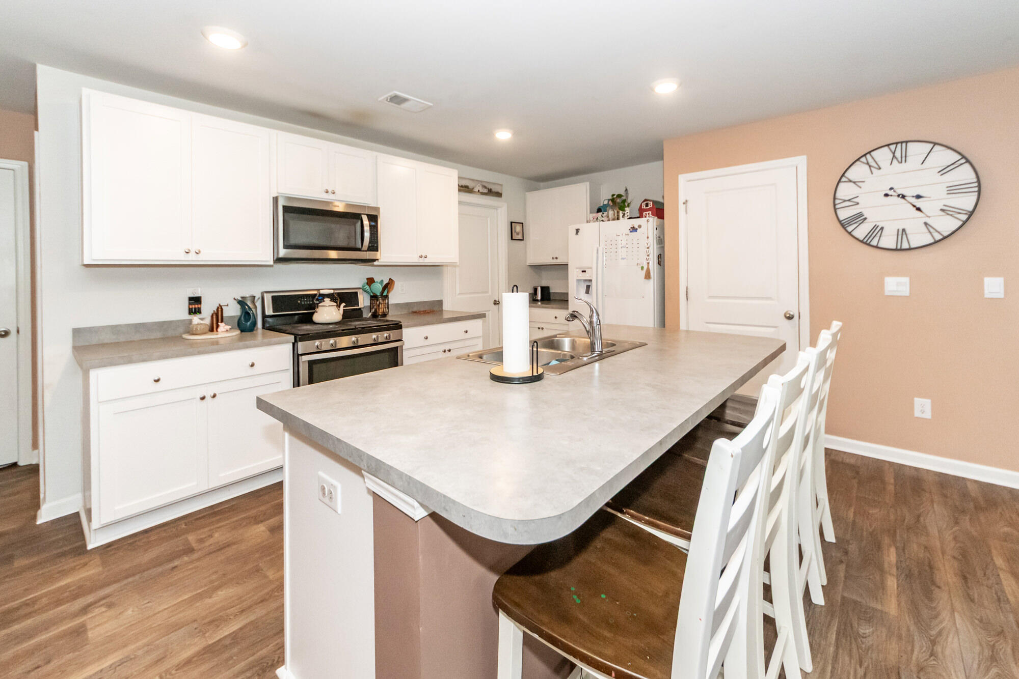 233 Coral Sunset Way
