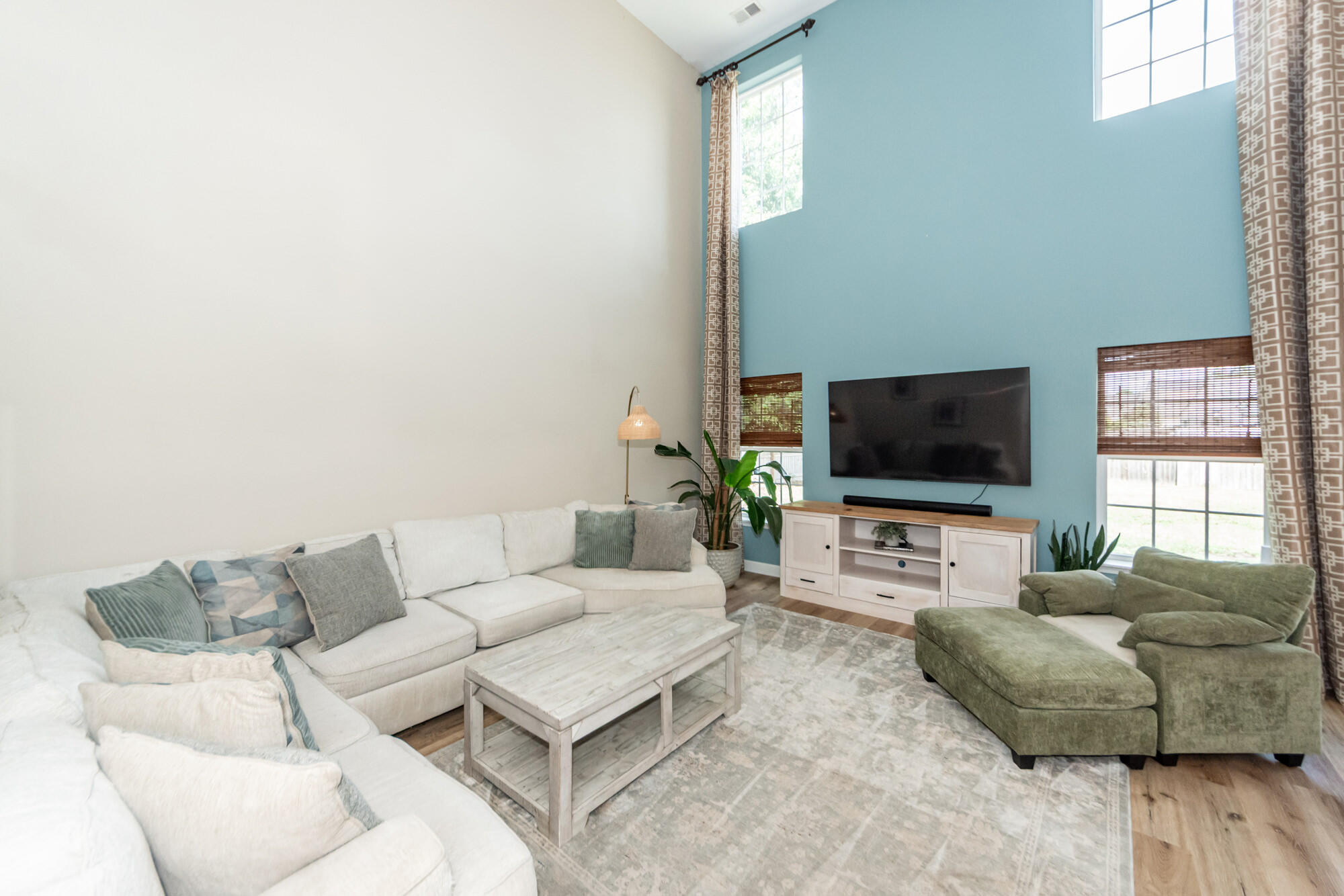 1109 Briar Rose Lane