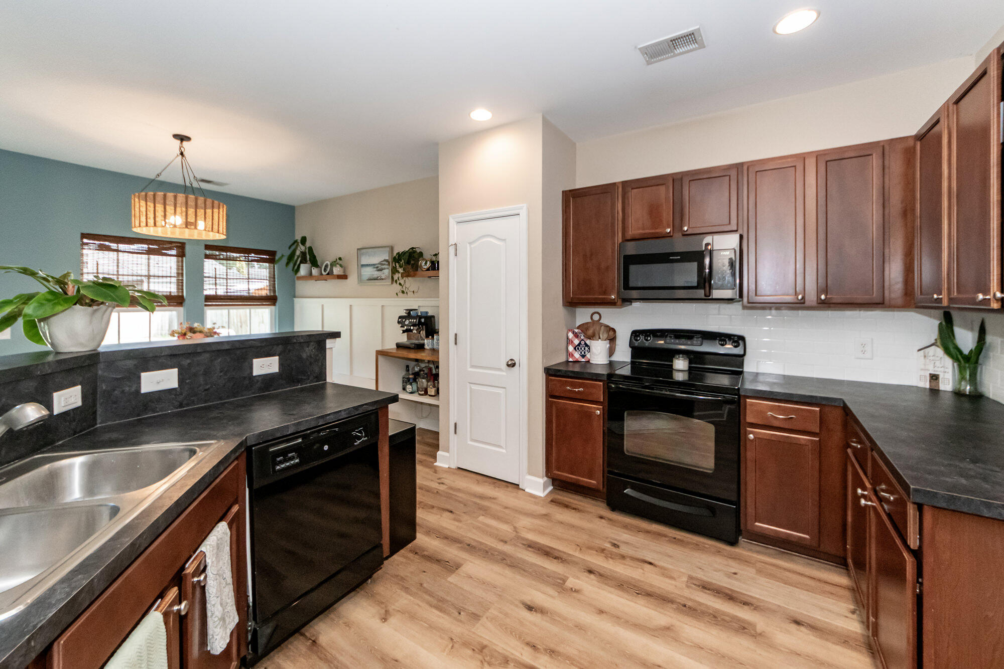1109 Briar Rose Lane