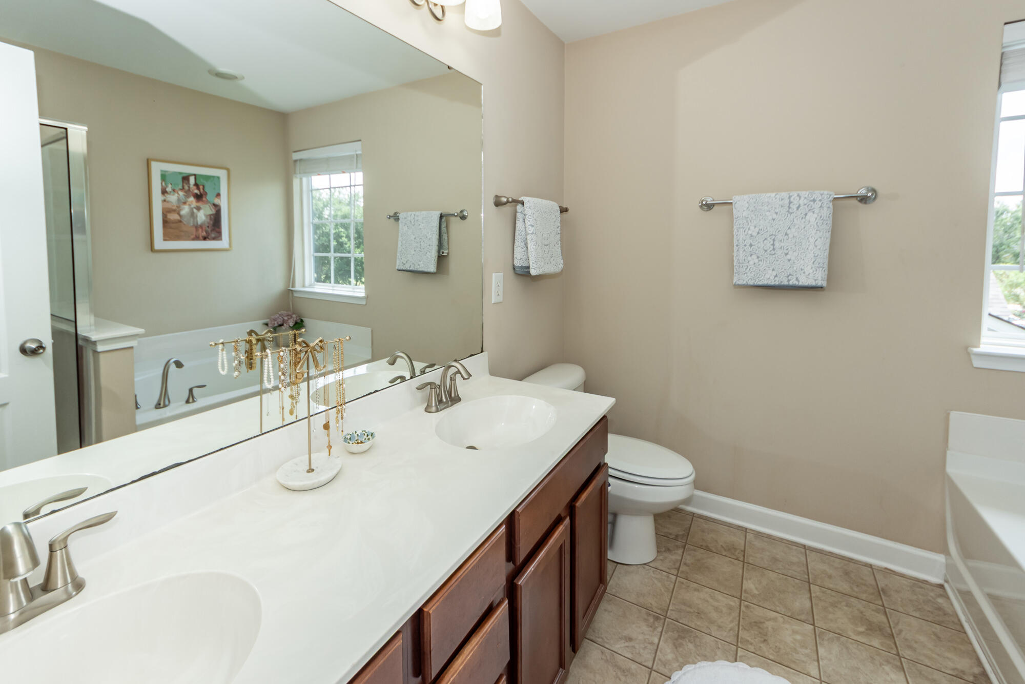 1109 Briar Rose Lane