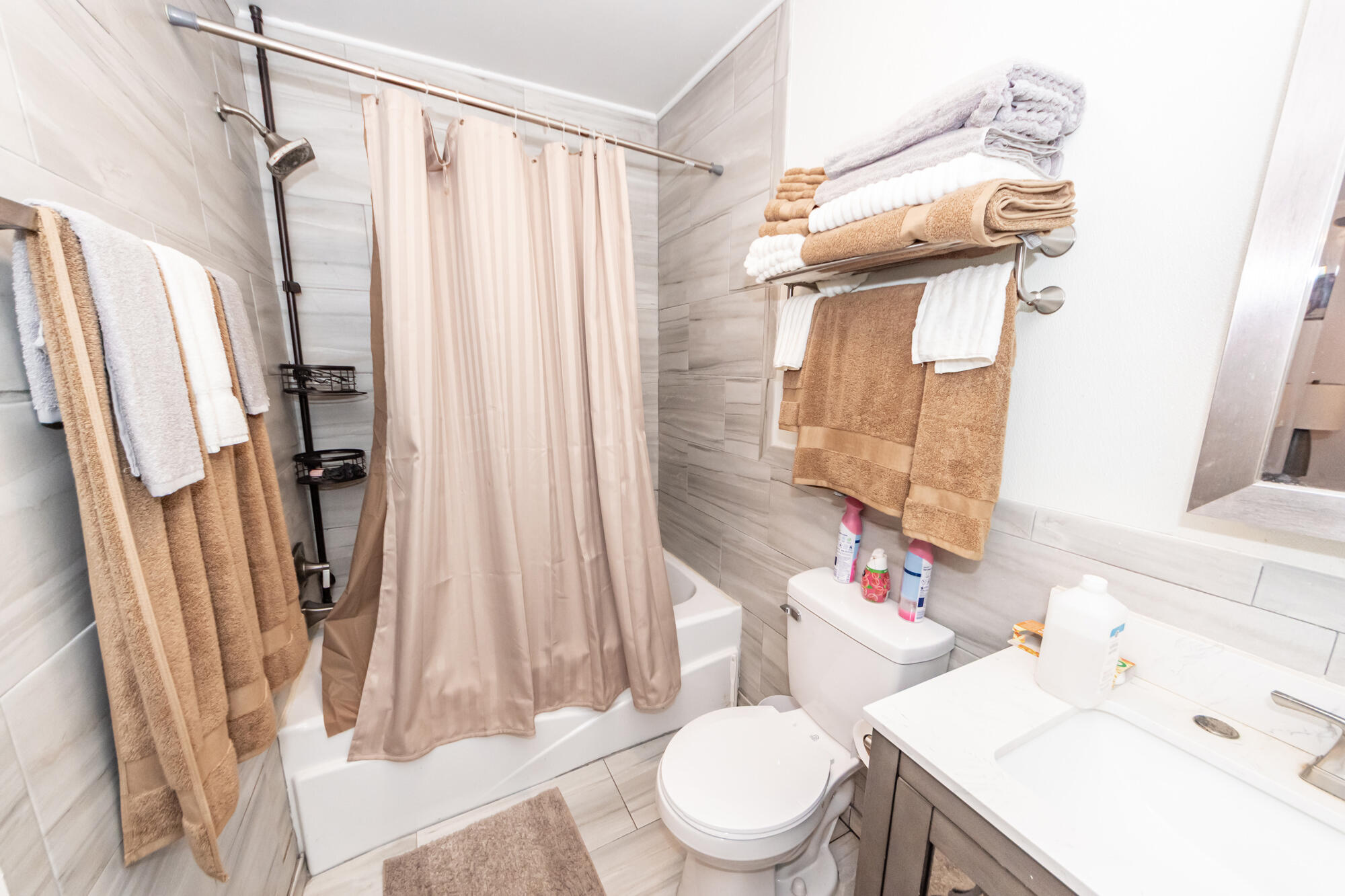 936 Sheep Island Road Unit B Unit: Unit A & B