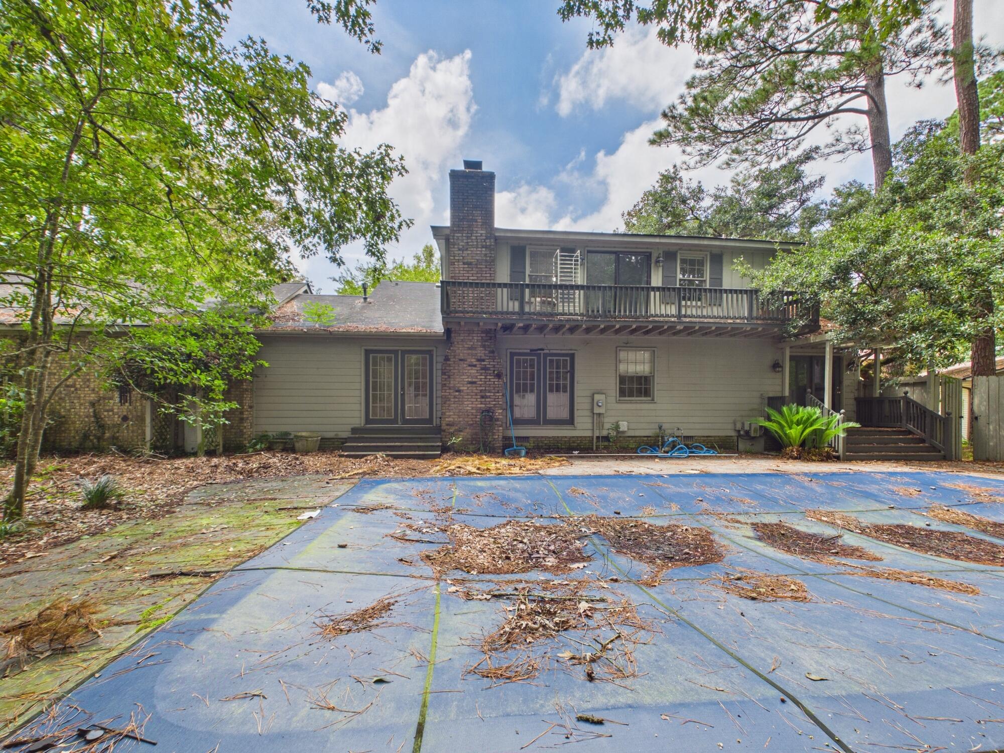 102 Candlewood Court