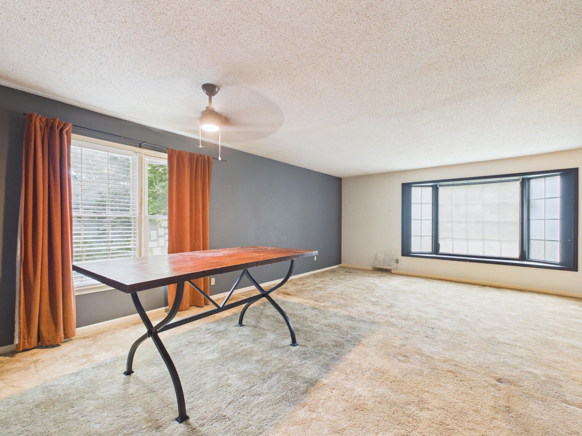 102 Candlewood Court