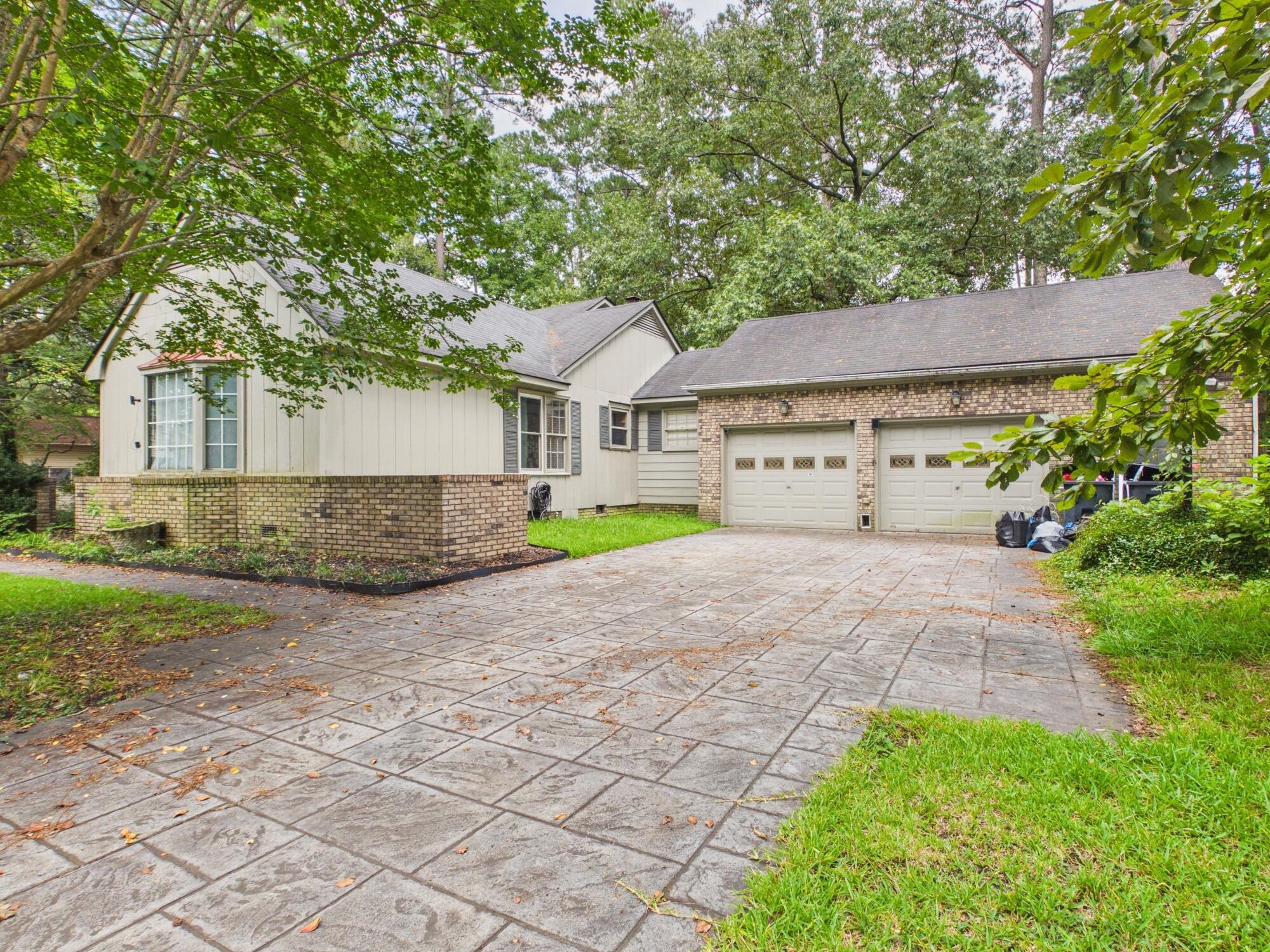 102 Candlewood Court