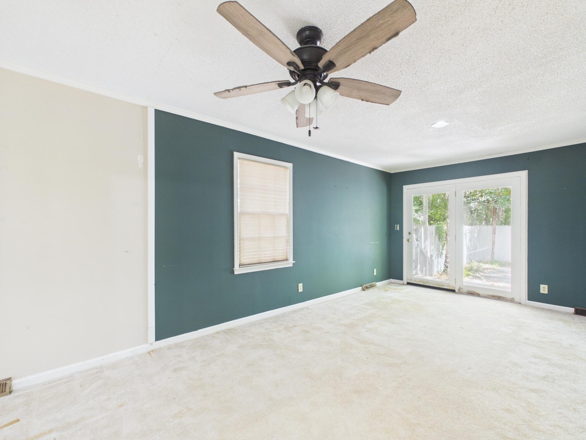 102 Candlewood Court