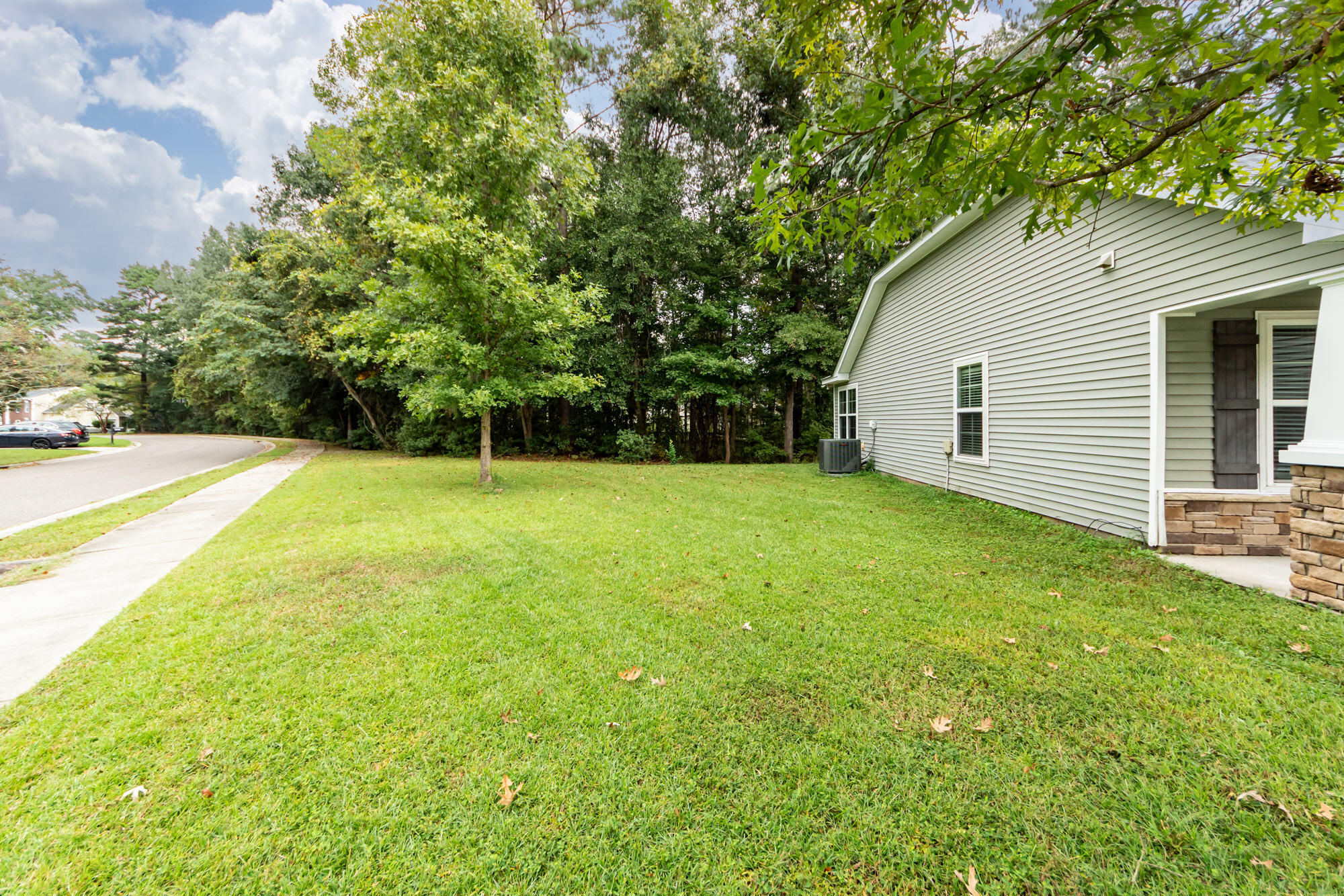 9454 Netted Charm Court