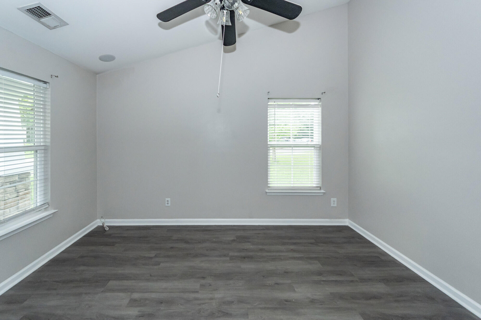 9454 Netted Charm Court