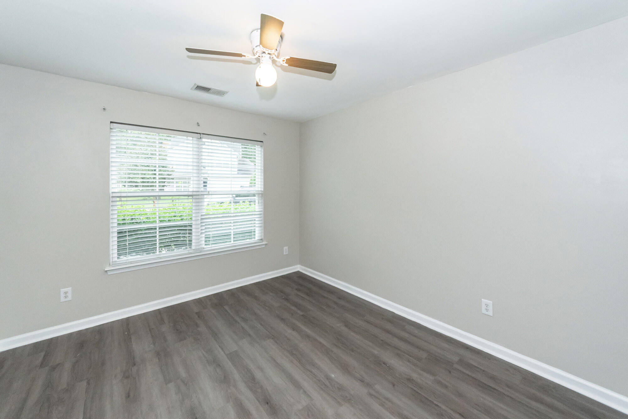 9454 Netted Charm Court