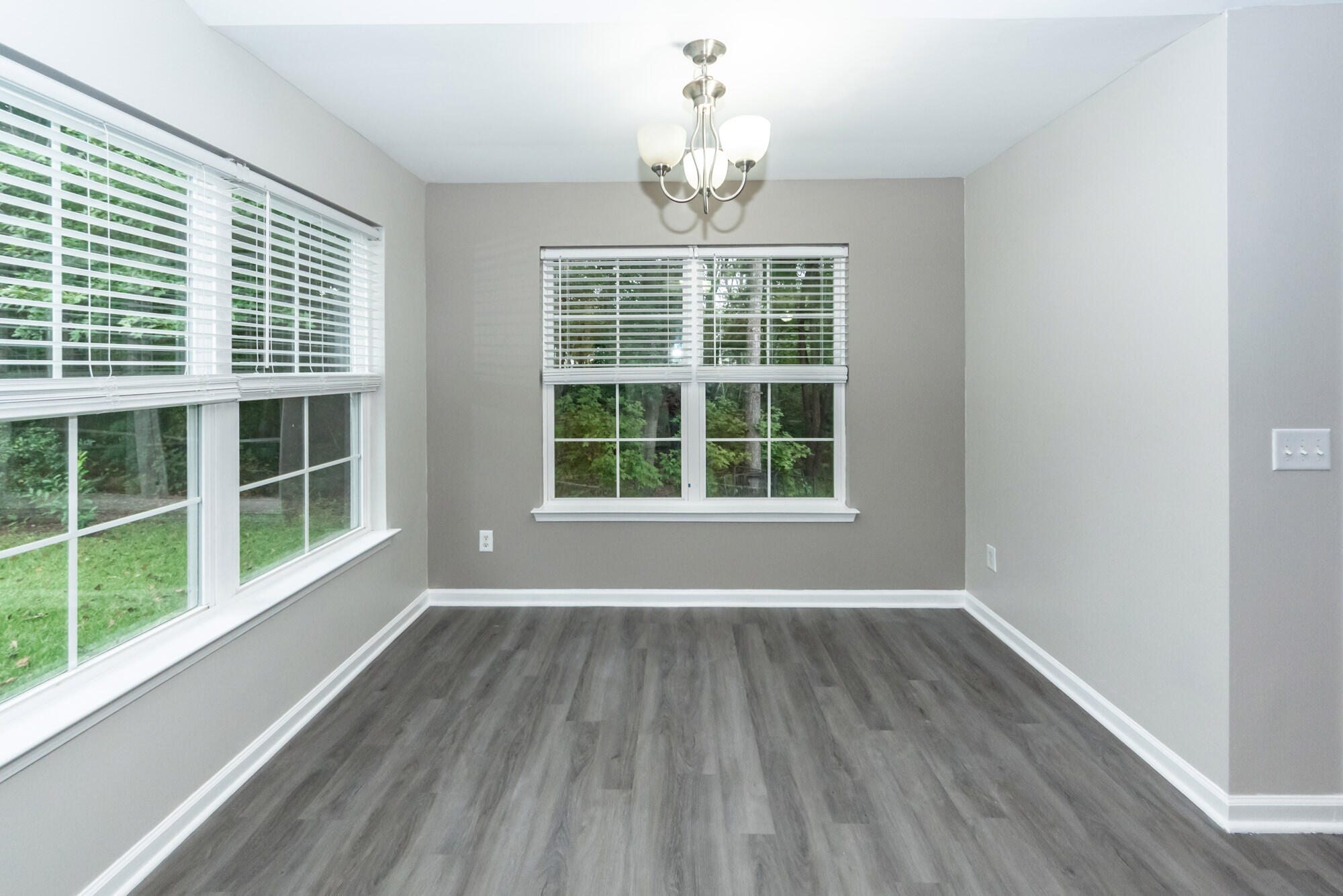 9454 Netted Charm Court