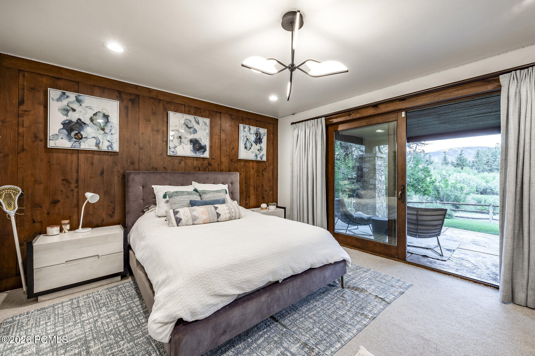 3000 Crestline Drive