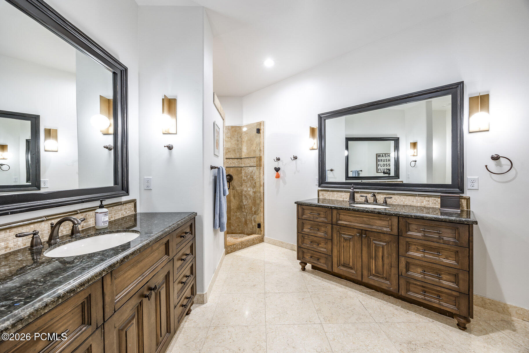 3000 Crestline Drive