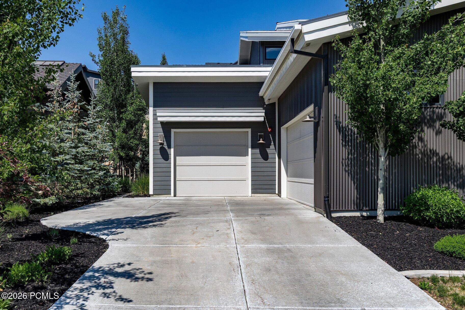 2565 Ledger Way