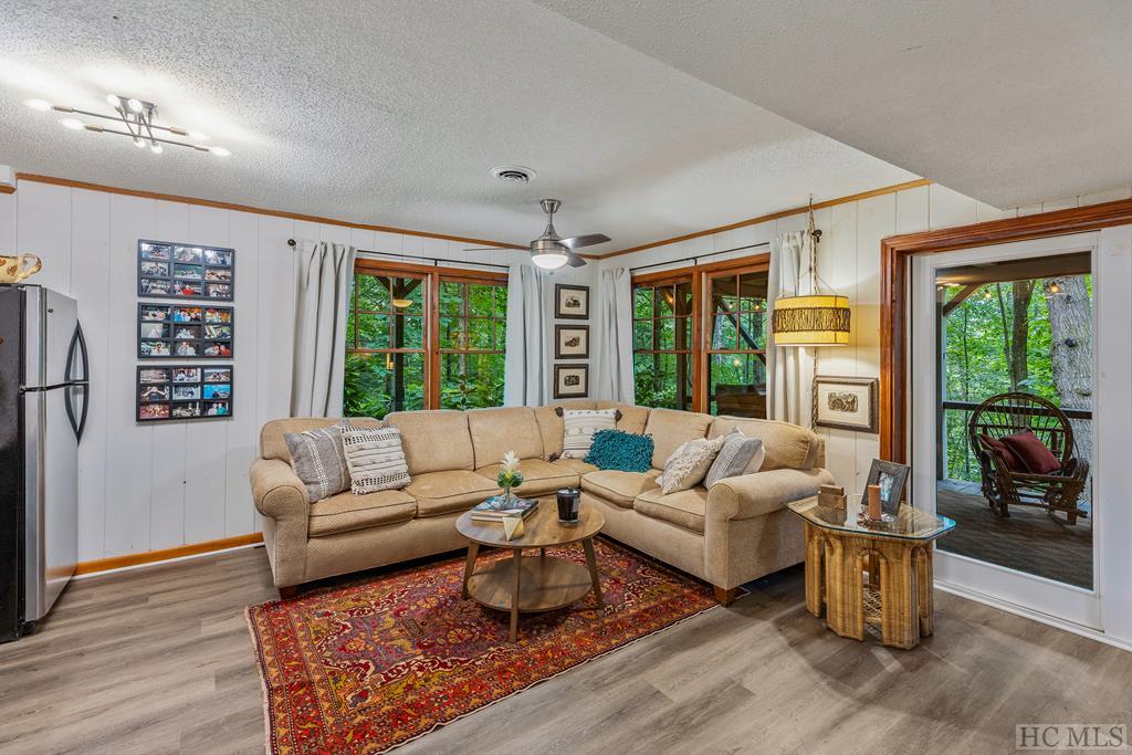 91 Dogwood Drive