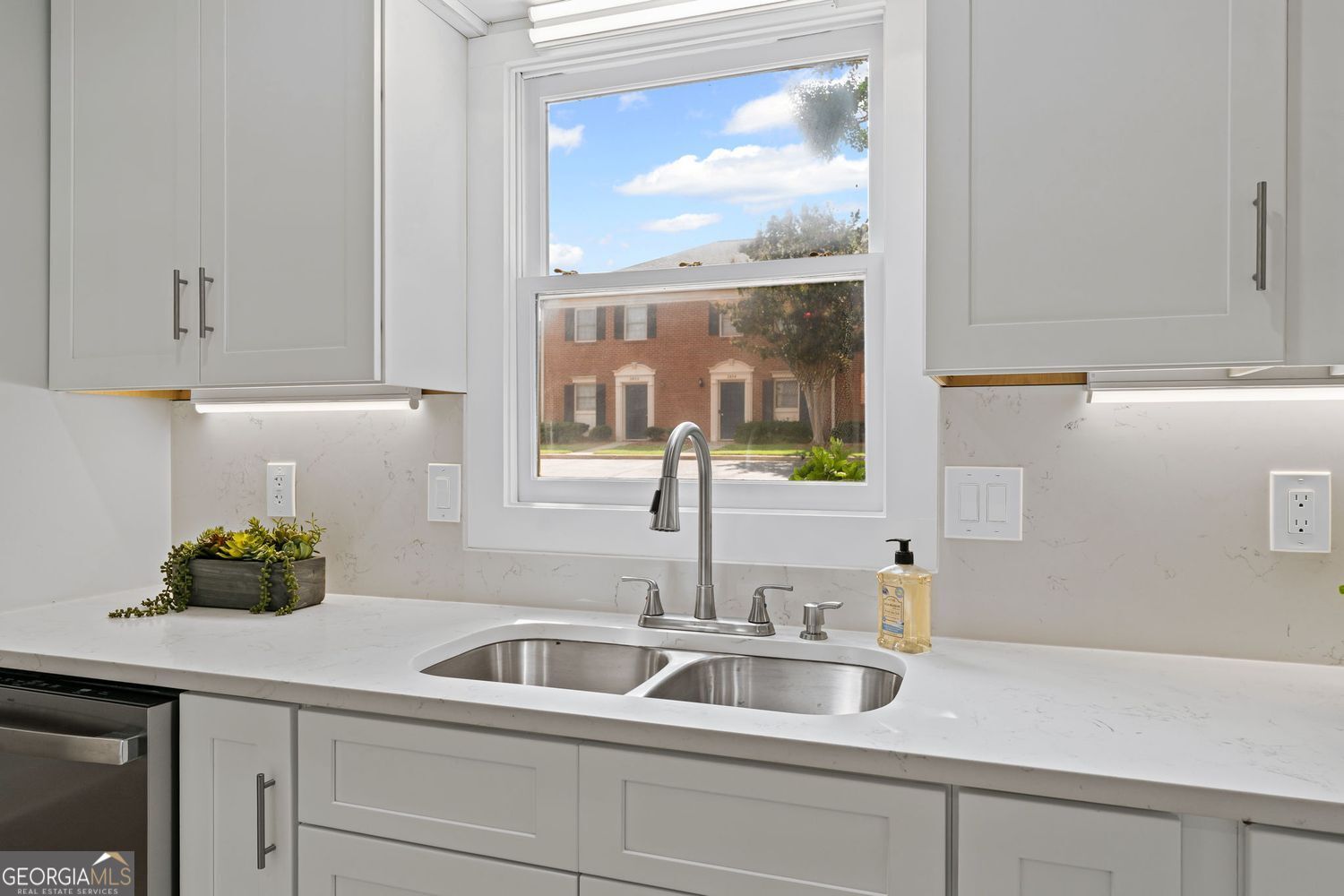 2886 Webb Bridge Road # 15