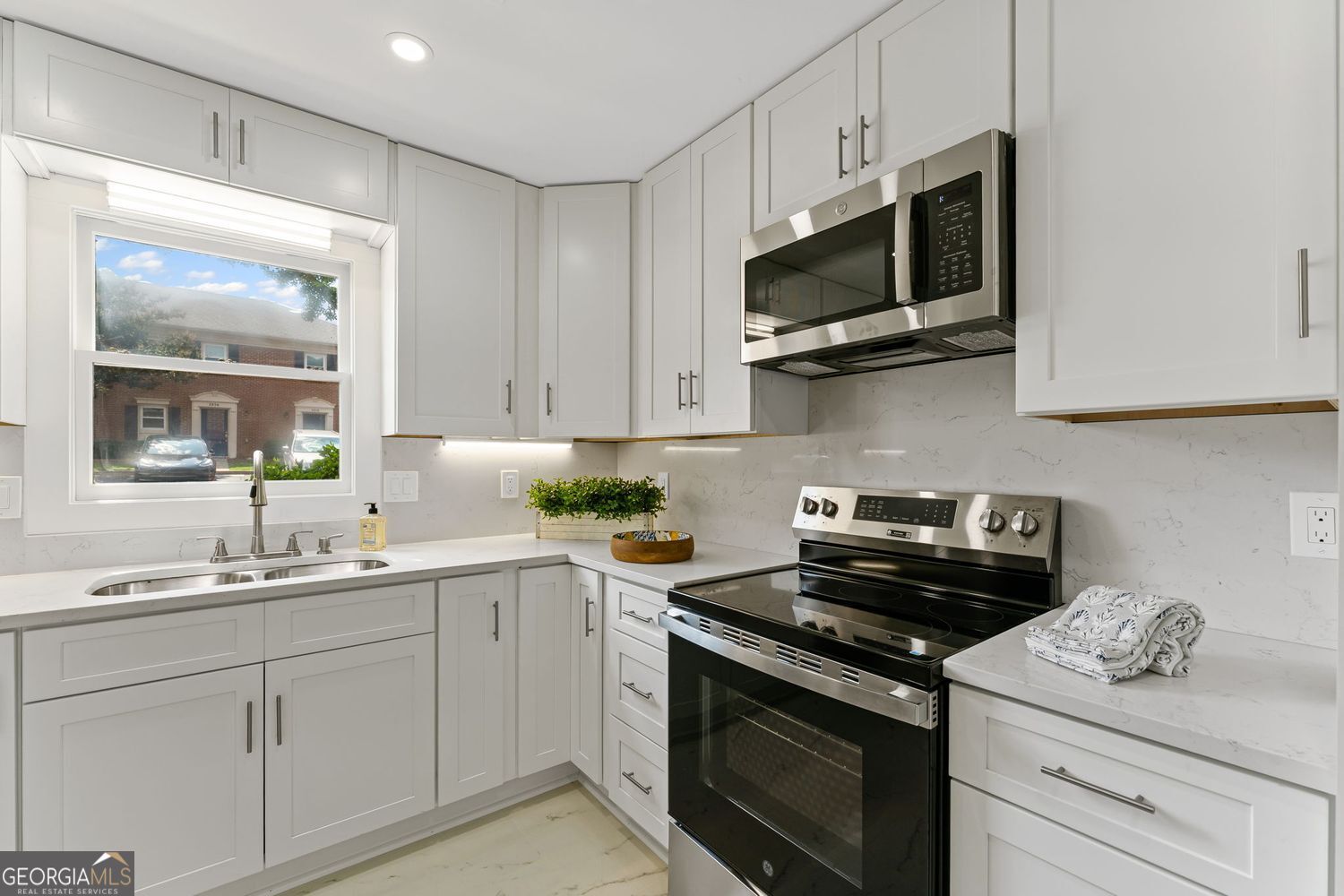 2886 Webb Bridge Road # 15