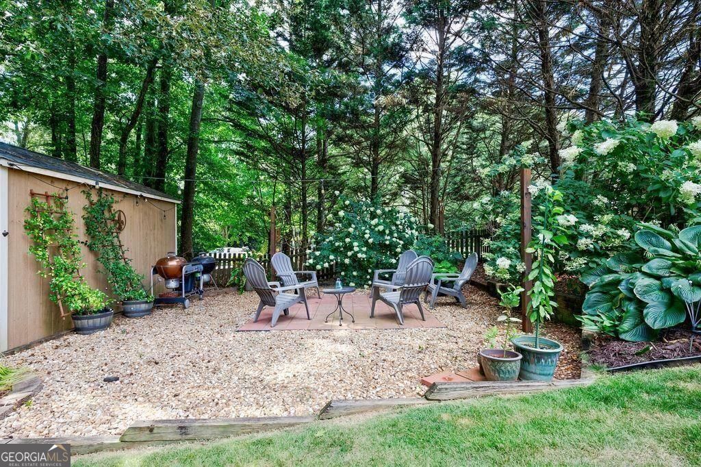 6705 Fox Creek Drive