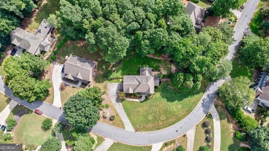 6705 Fox Creek Drive